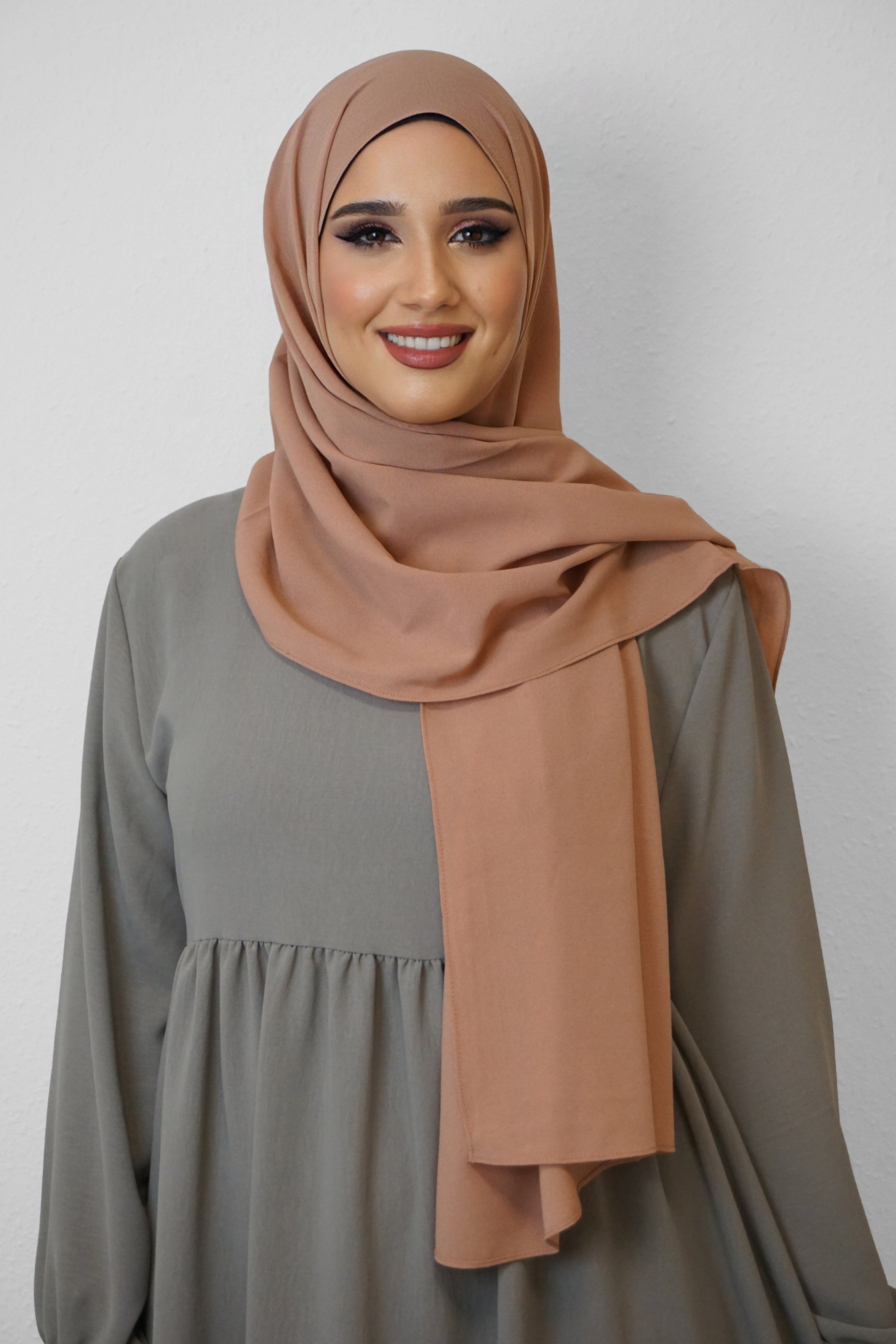 Crep Hijab Karamell