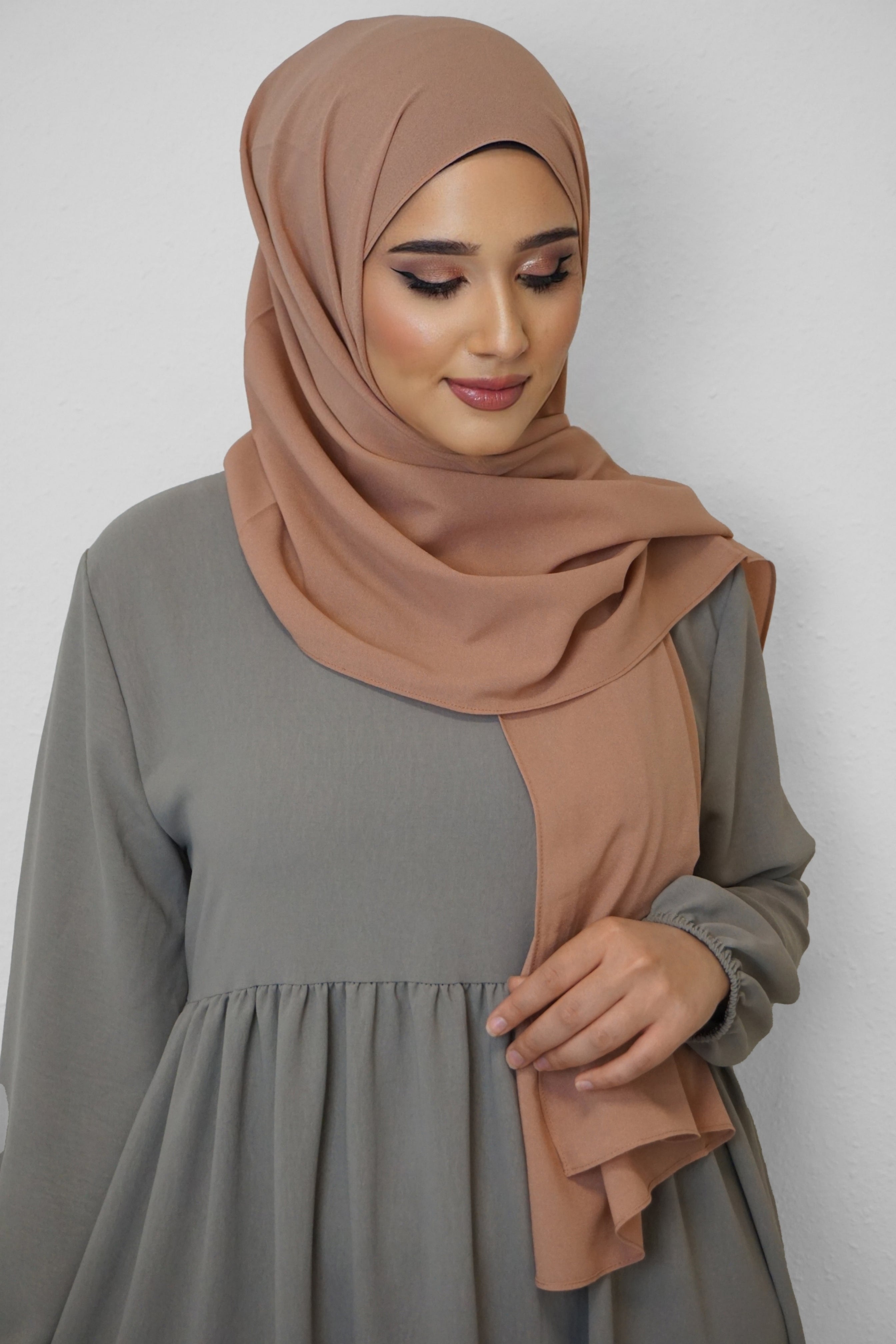 Crep Hijab Karamell