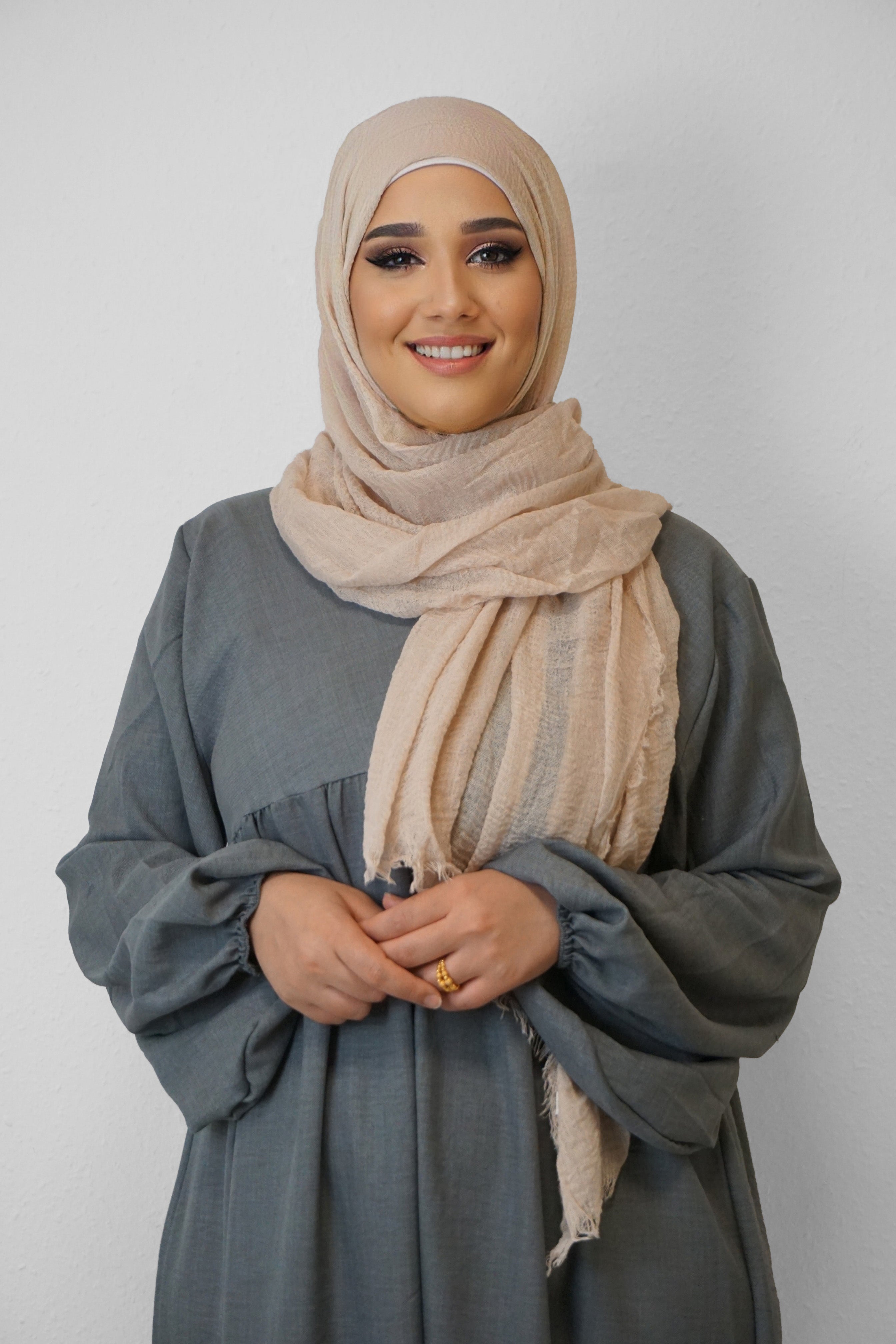 Daily Hijab Dalia Beige