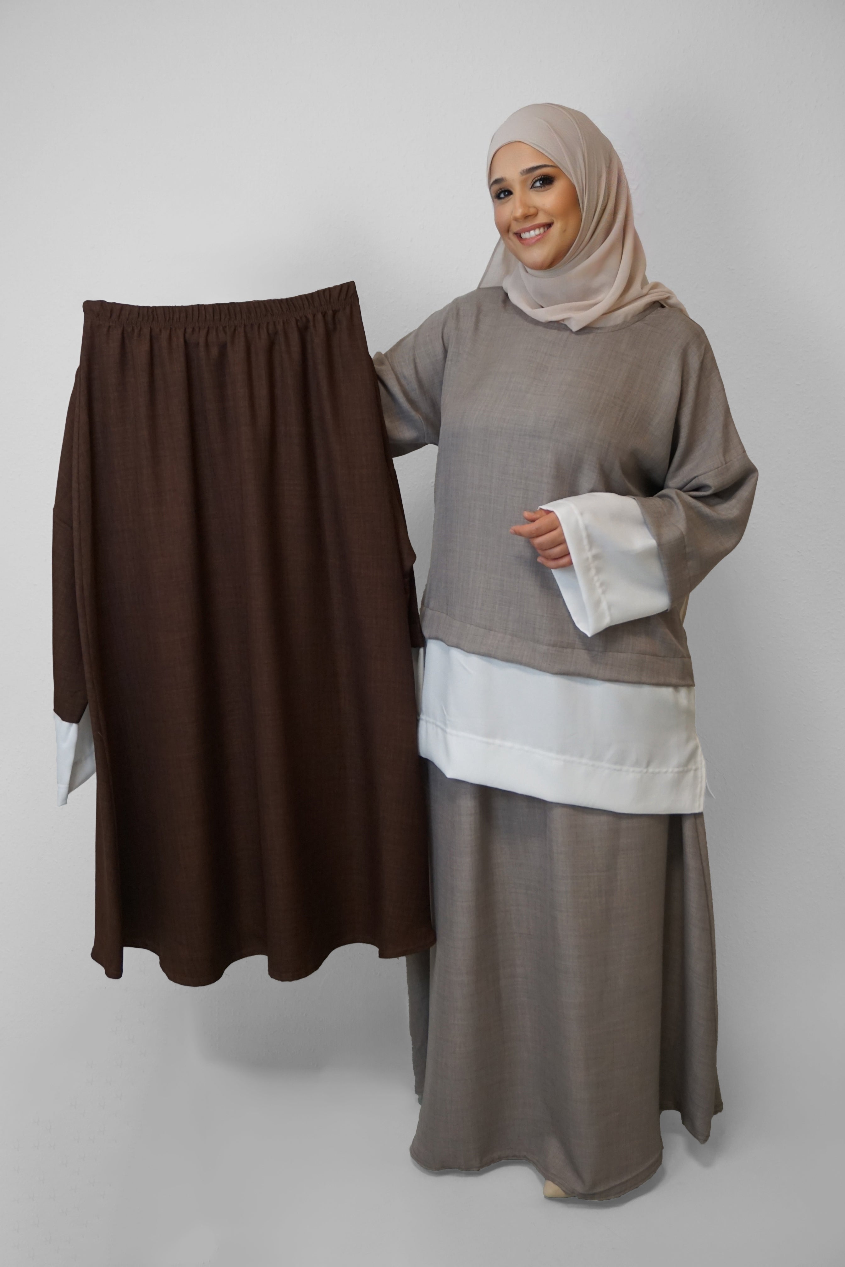 Zwei-Teiler Rock Asyun Braun