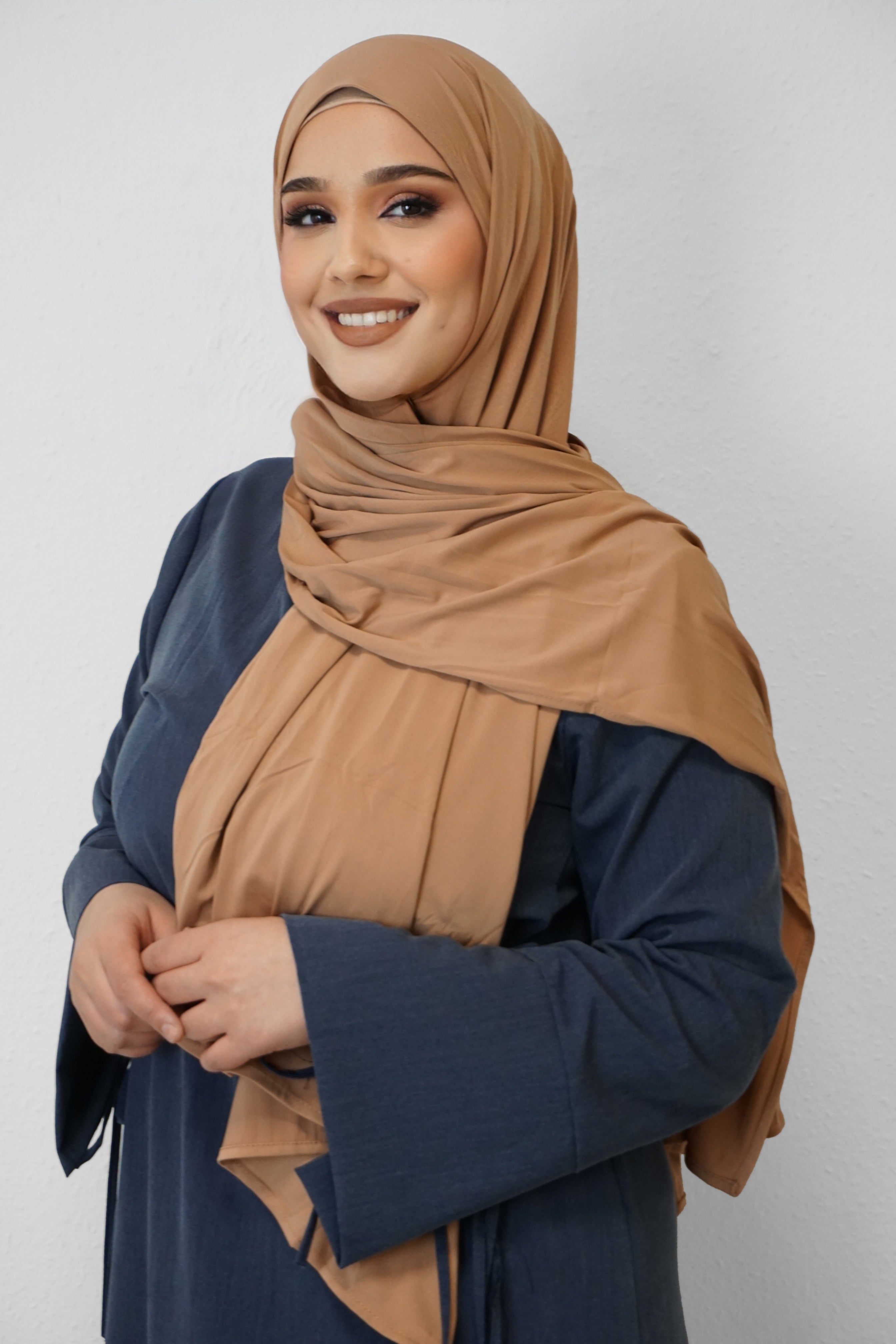 Premium Jersey Deluxe Hijab Camel