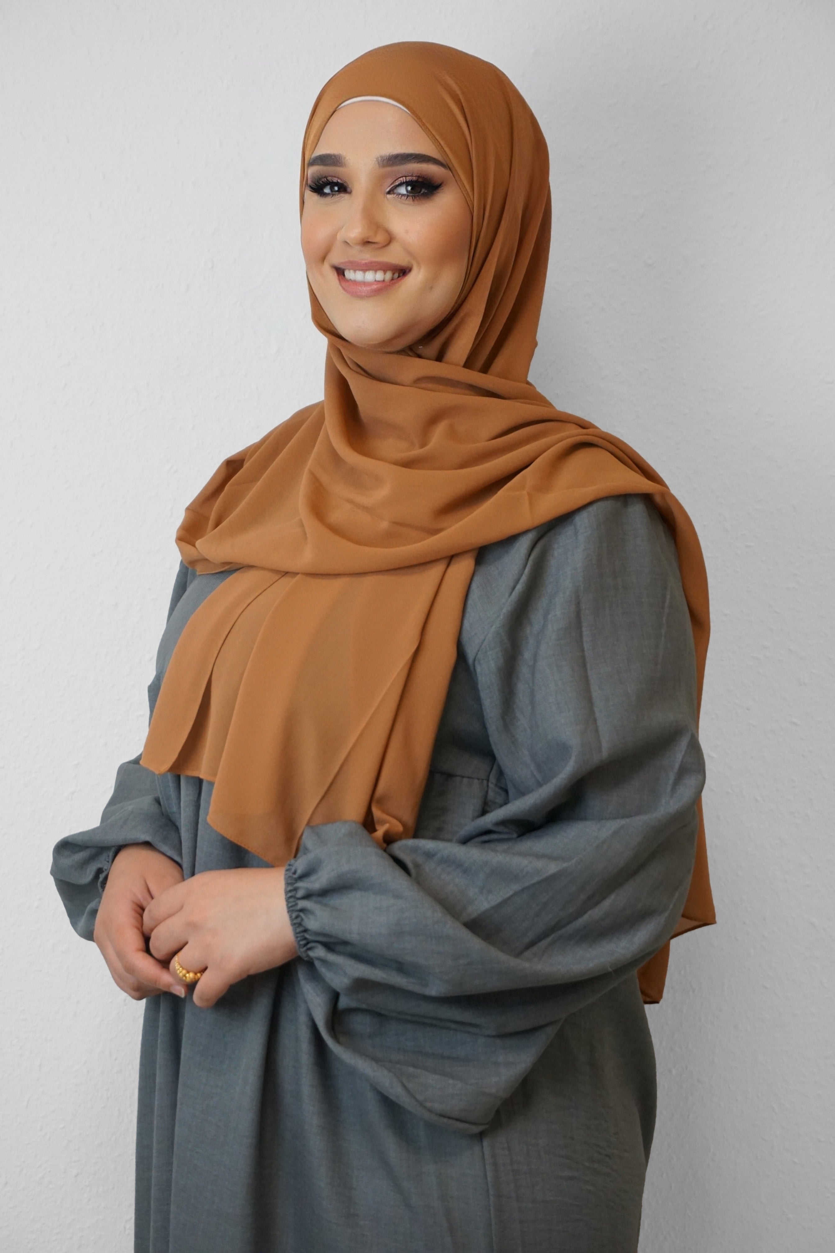 Chiffon Hijab Maira Dark-Camel