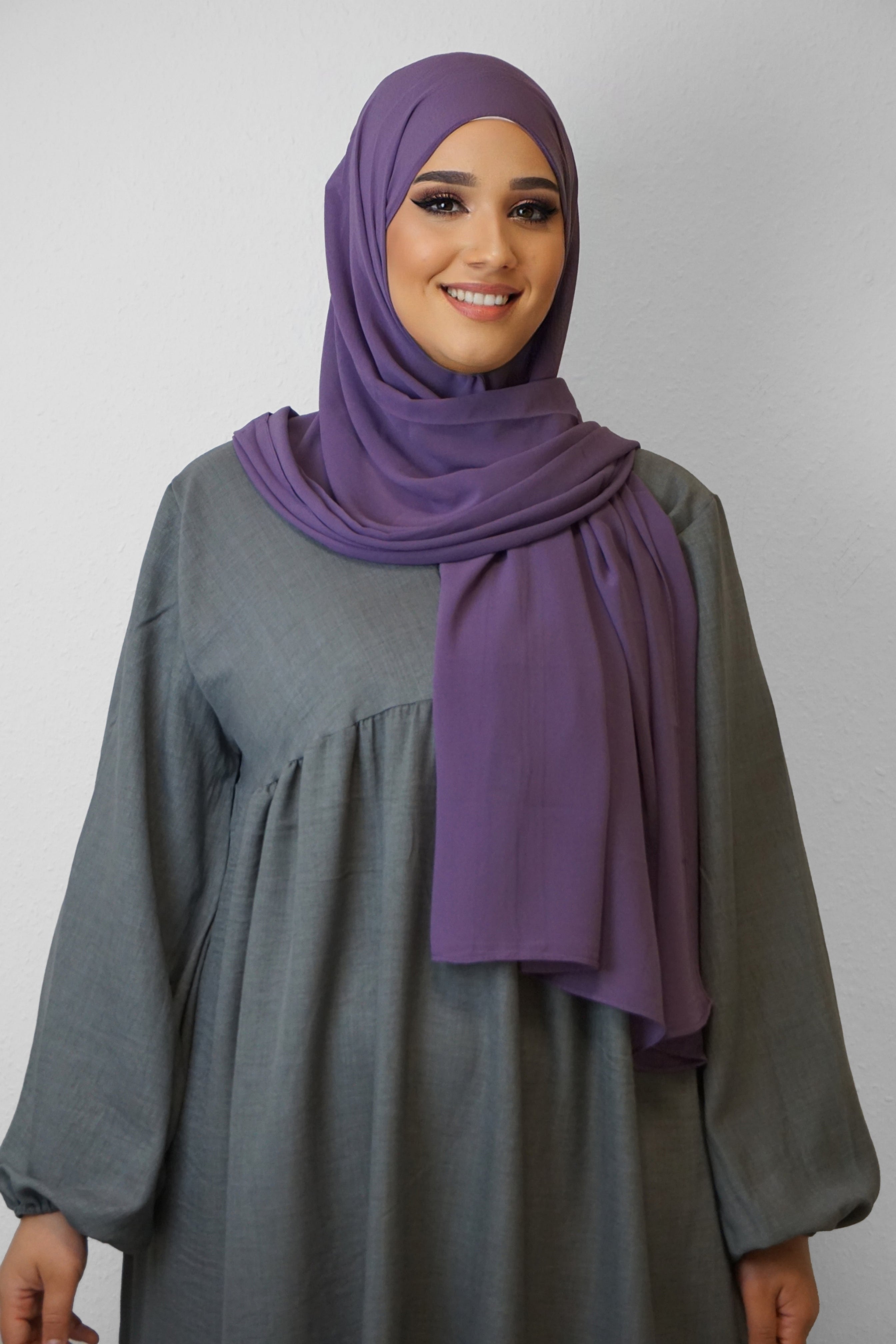 Chiffon Hijab Maira Dark-Lila