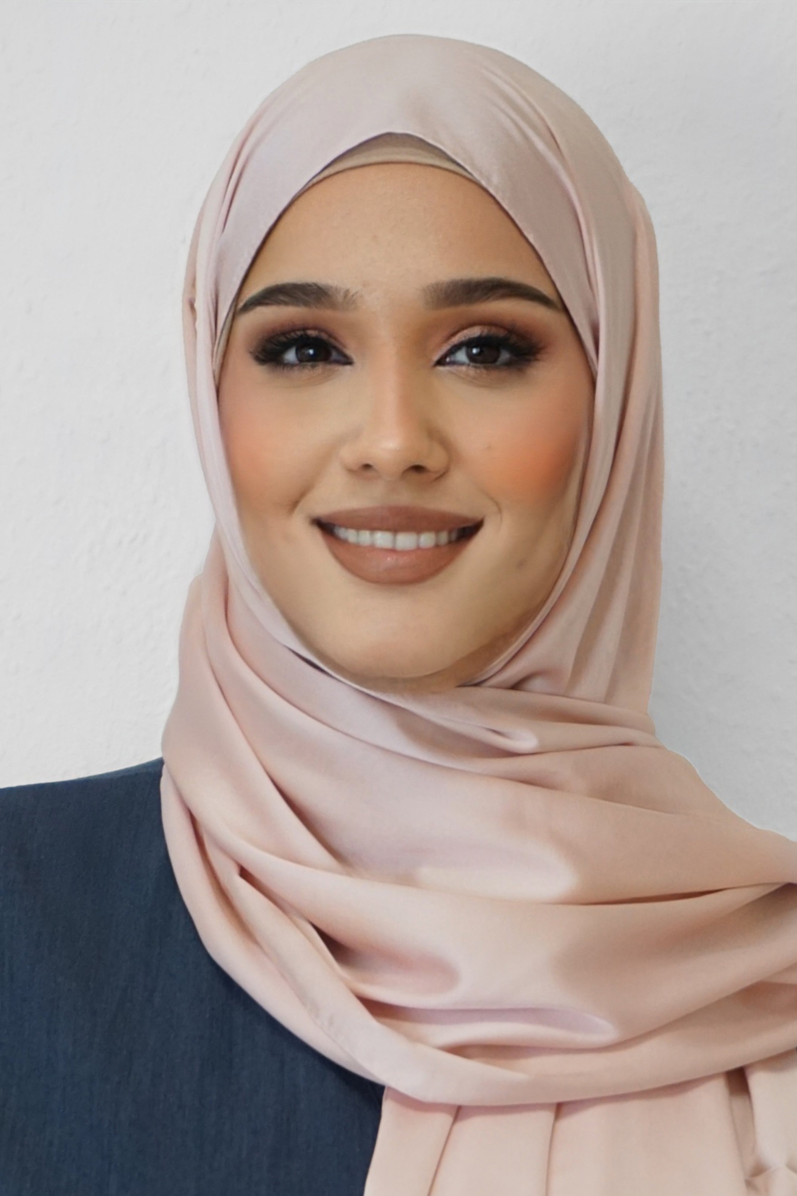 Satin Classic Hijab Dark-Blush