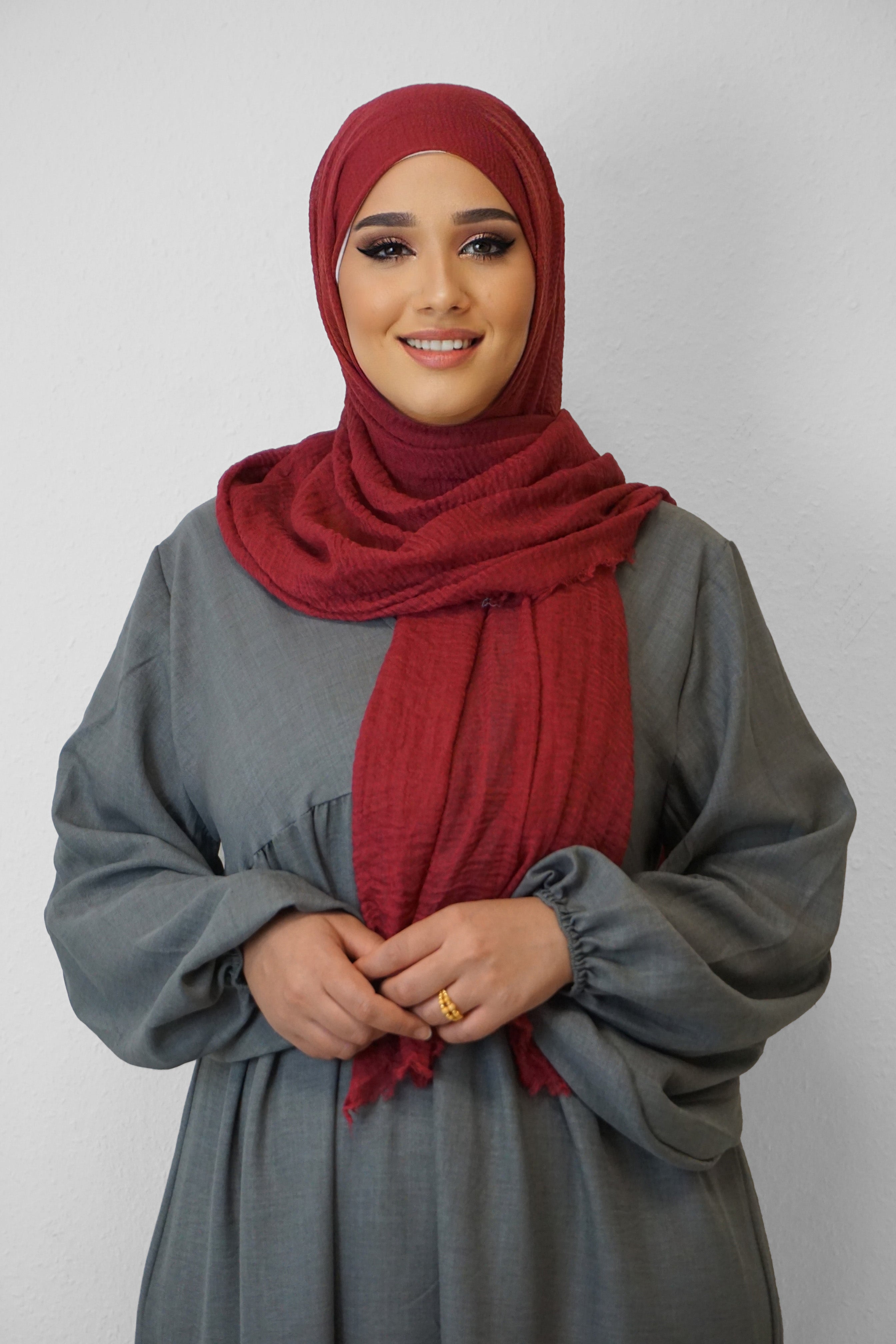Daily Hijab Dalia Dunkelrot