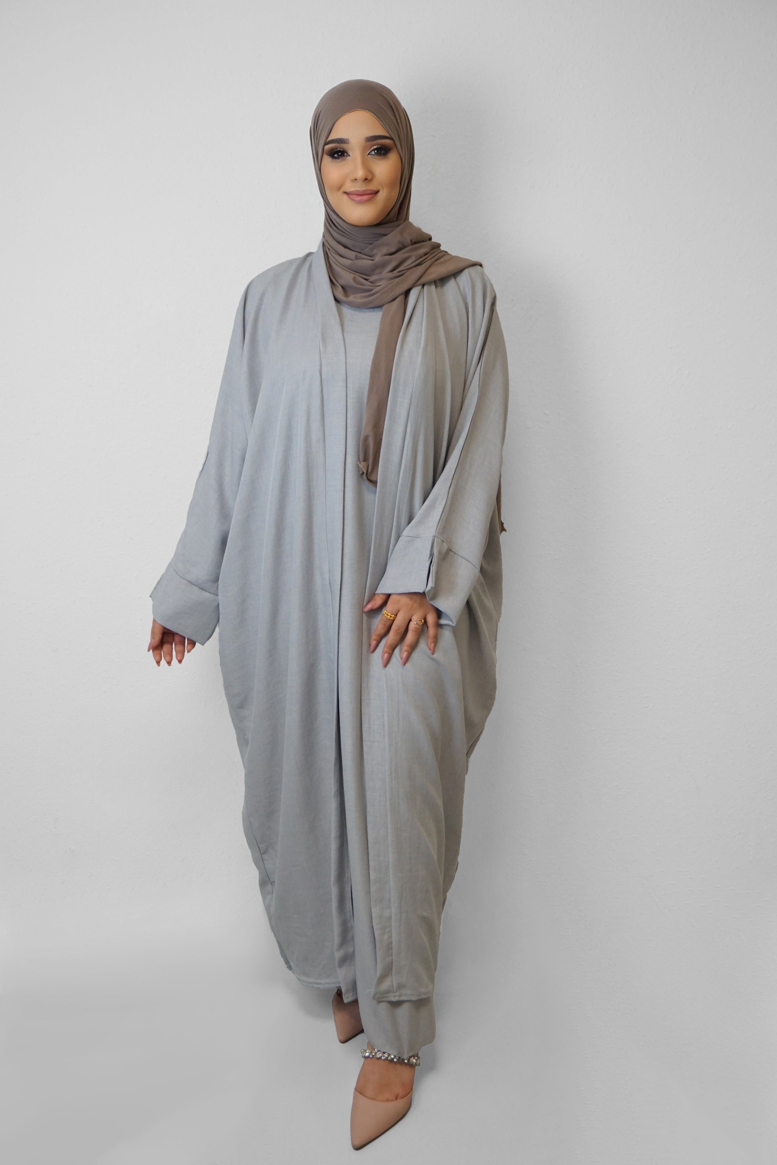 Zwei-Teiler Abaya Nasira Hellgrau