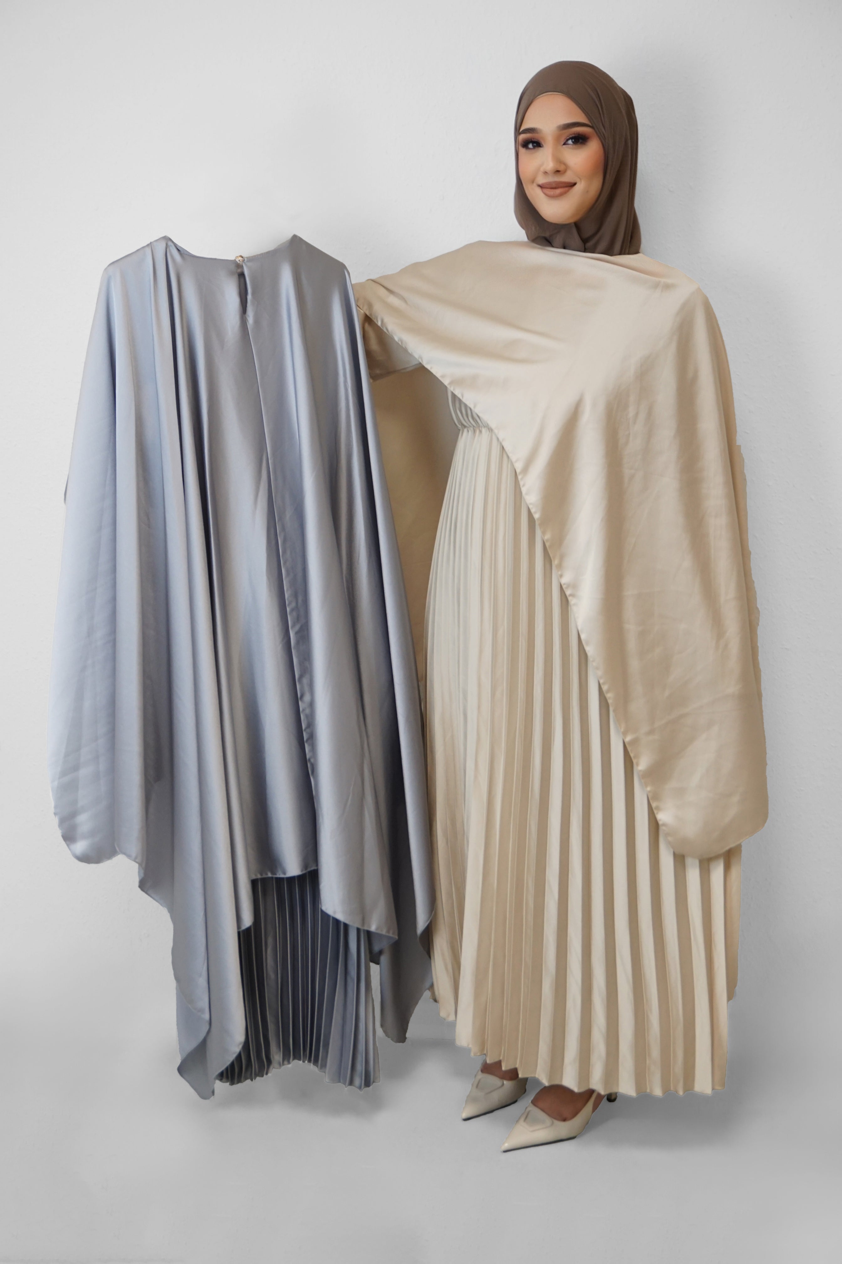 Abaya Rukaia Hellgrau