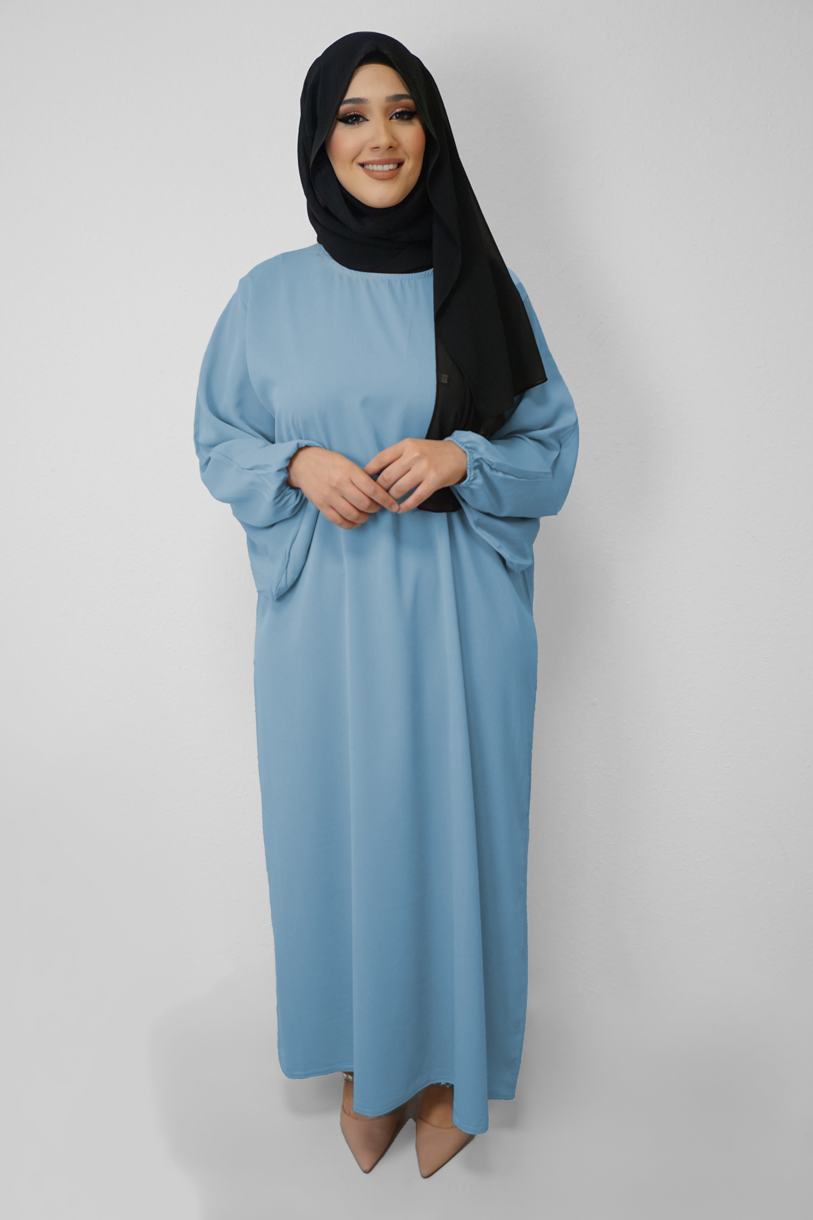 Abaya Amal Himmelblau