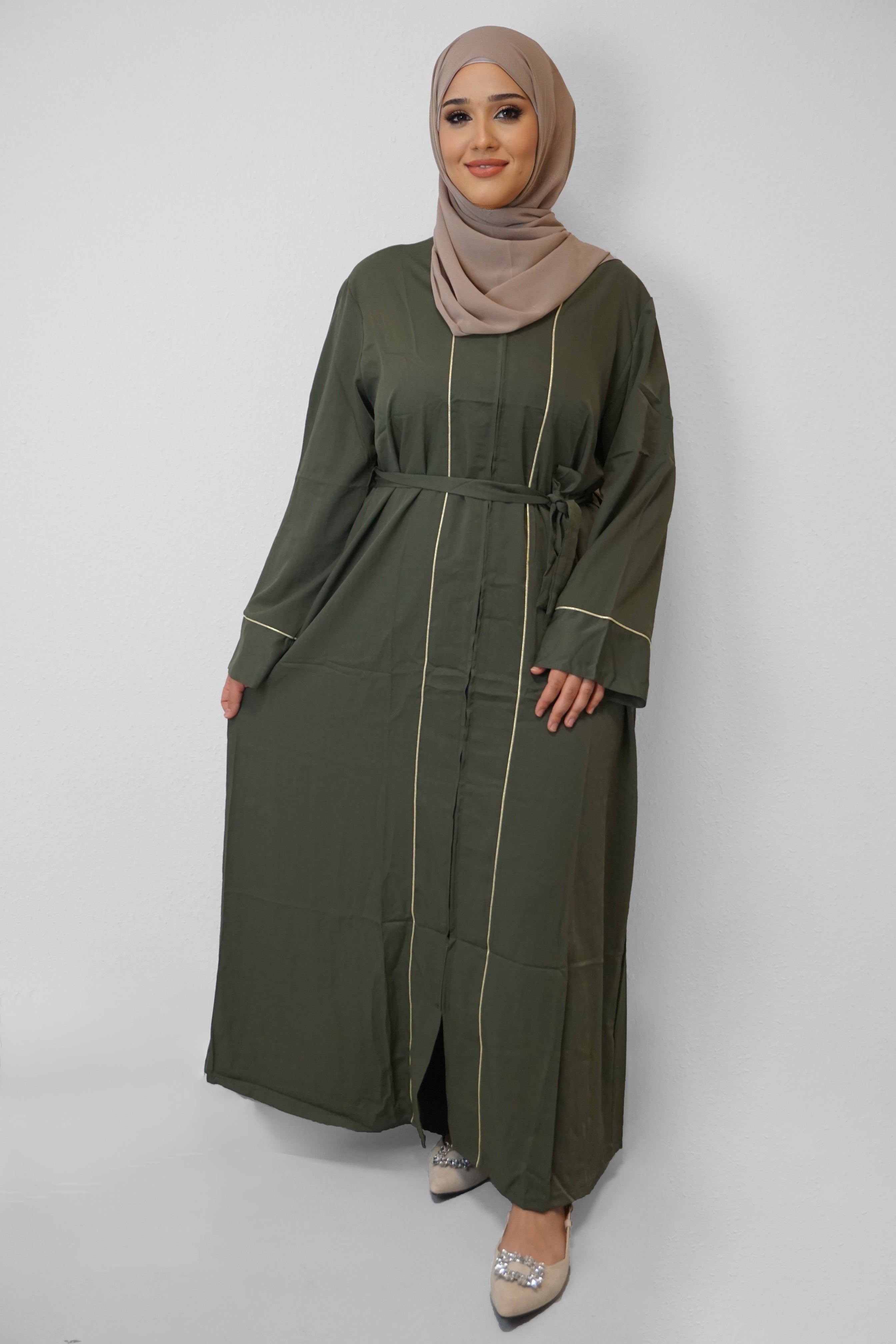 Abaya Namika mit Reisverschluss Khaki