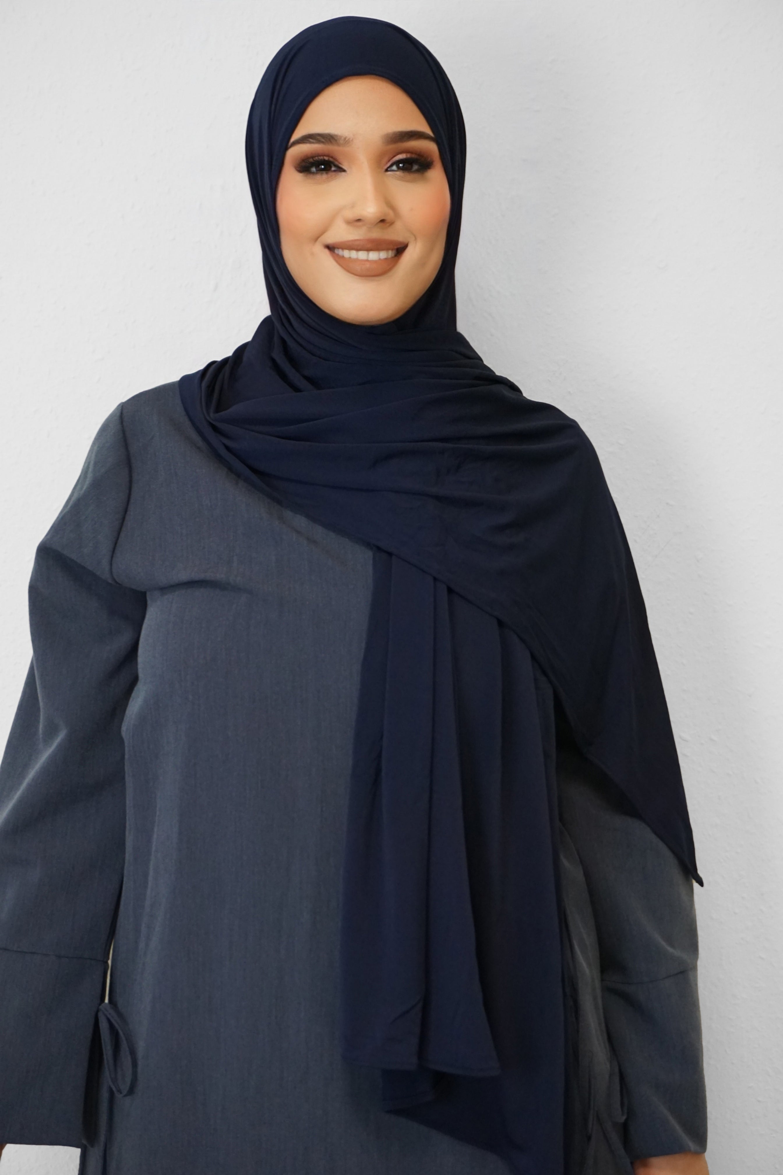 Premium Jersey Deluxe Hijab Marine