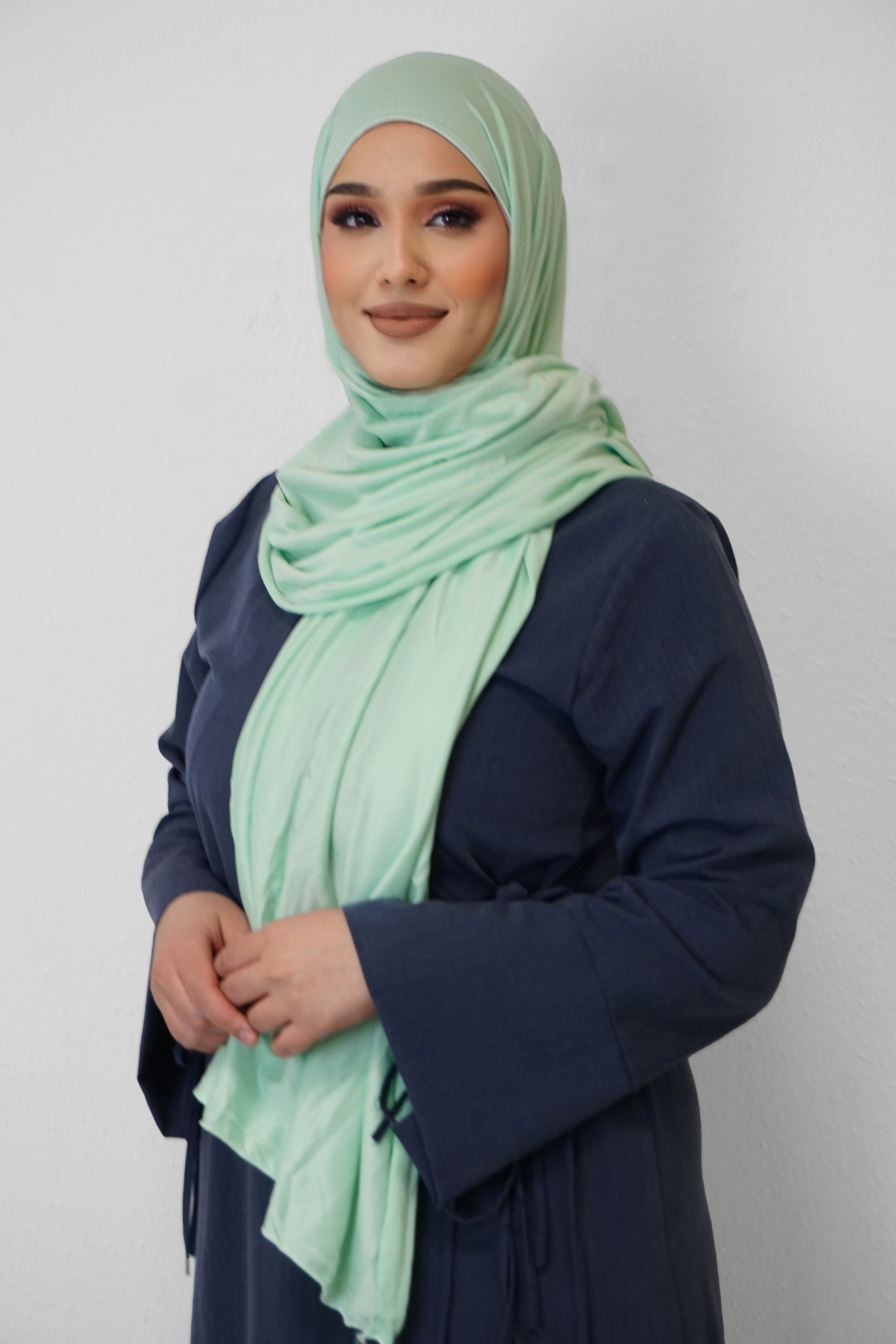 Jersey Hijab Fiza Pistazie 2