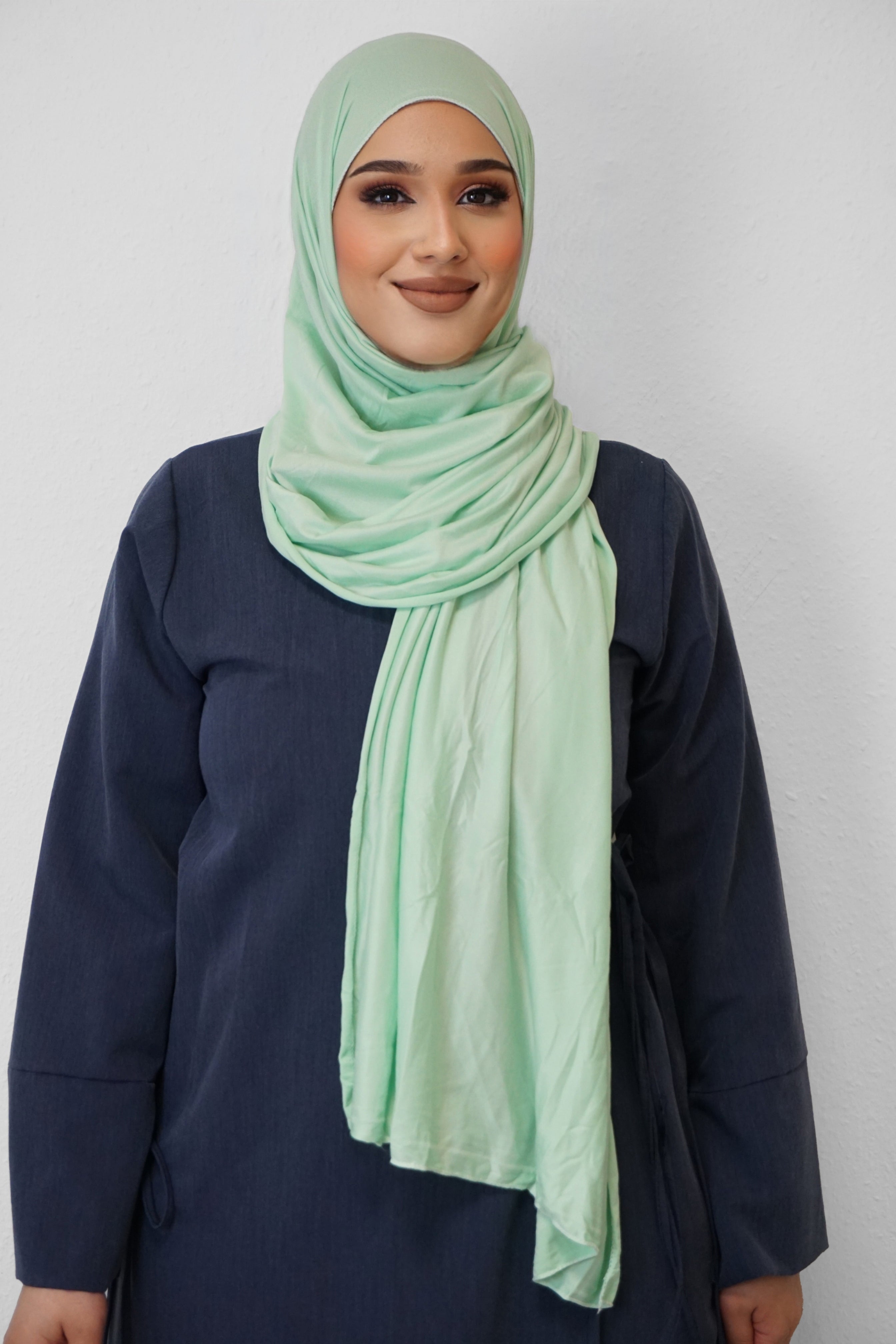Jersey Hijab Fiza Pistazie 2