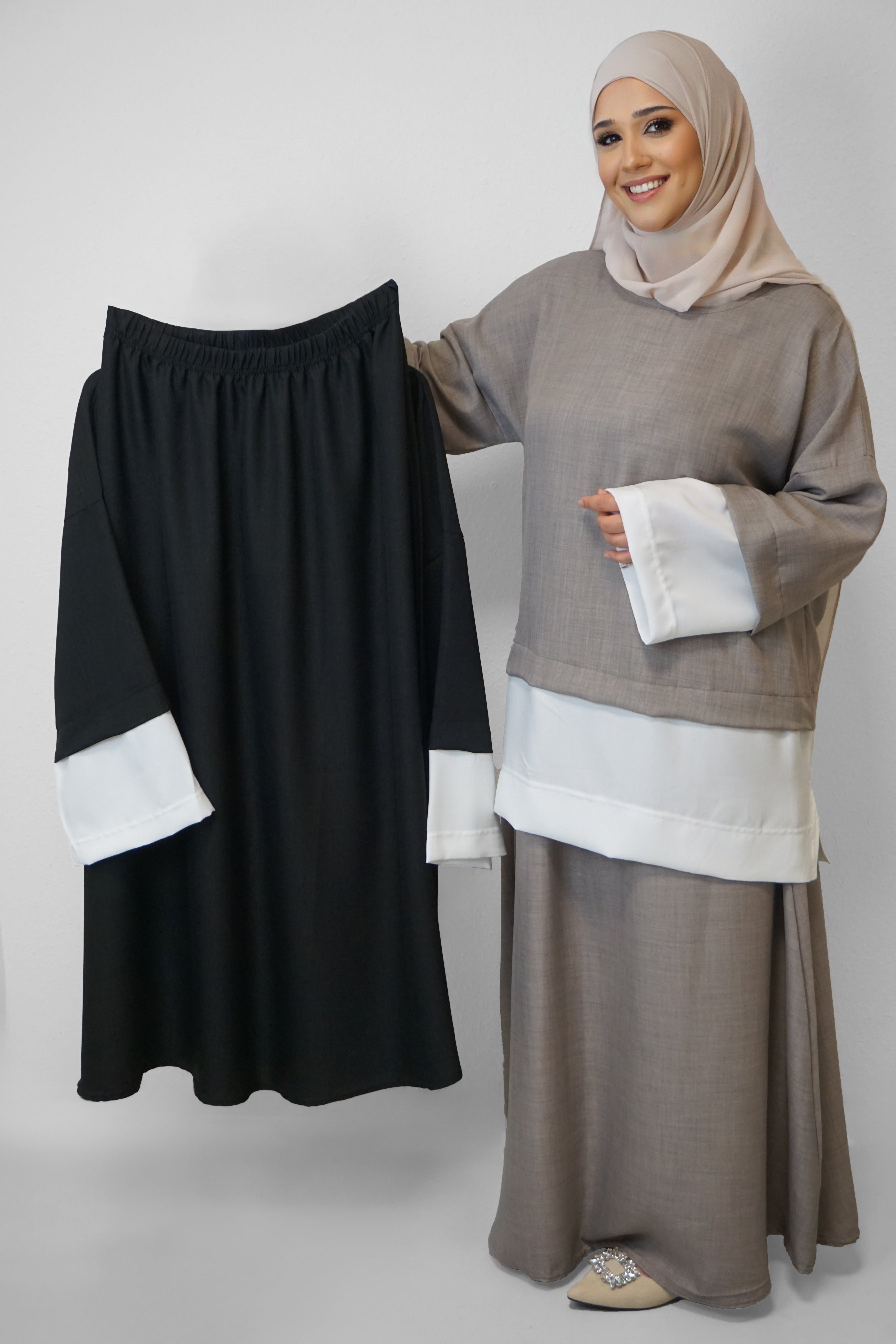 Zwei-Teiler Rock Asyun Schwarz