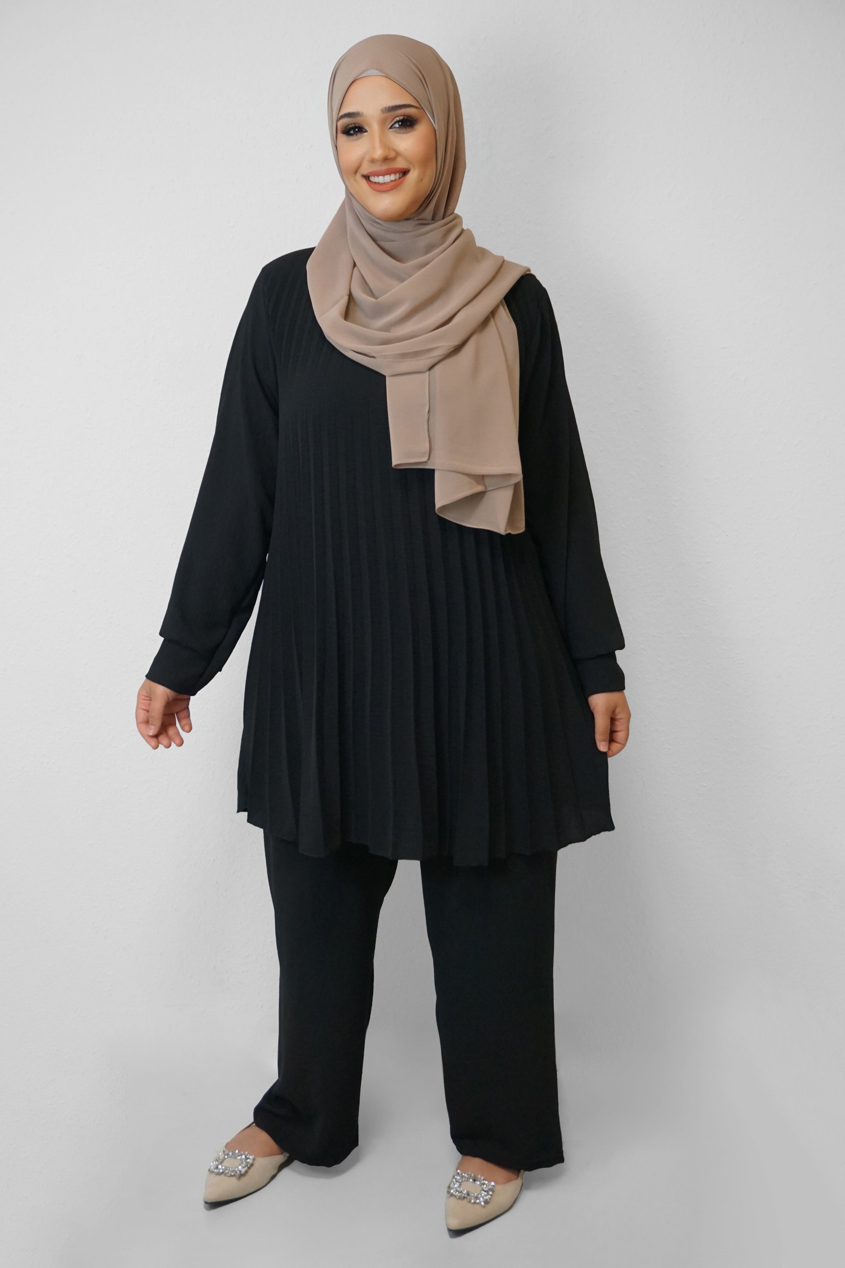 Zwei-Teiler Hose Özgür Schwarz