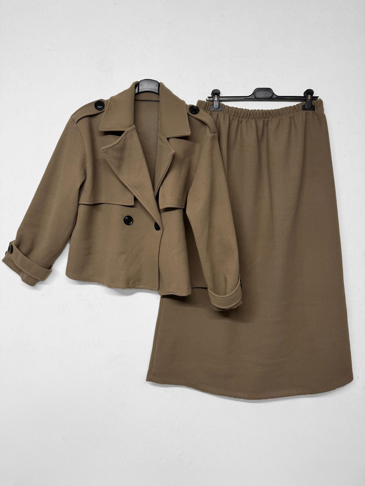 Zweiteiler Rock Ananda Taupe