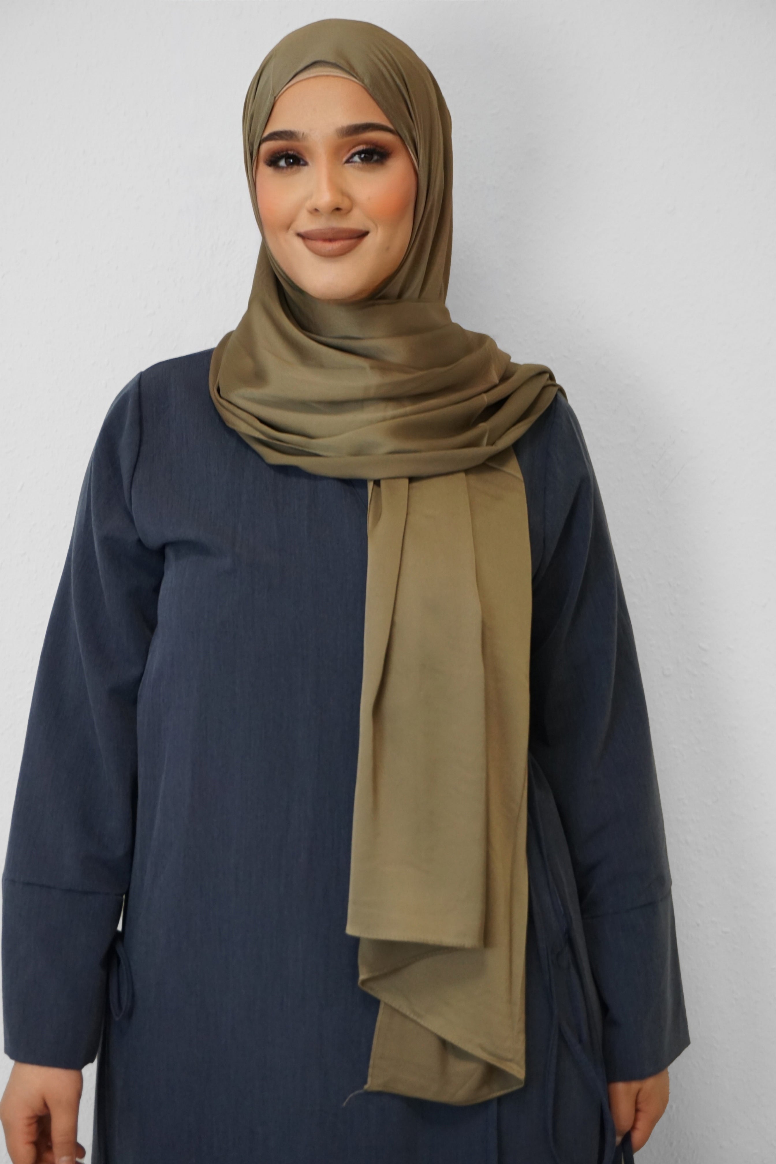 Satin Classic Hijab Taupe