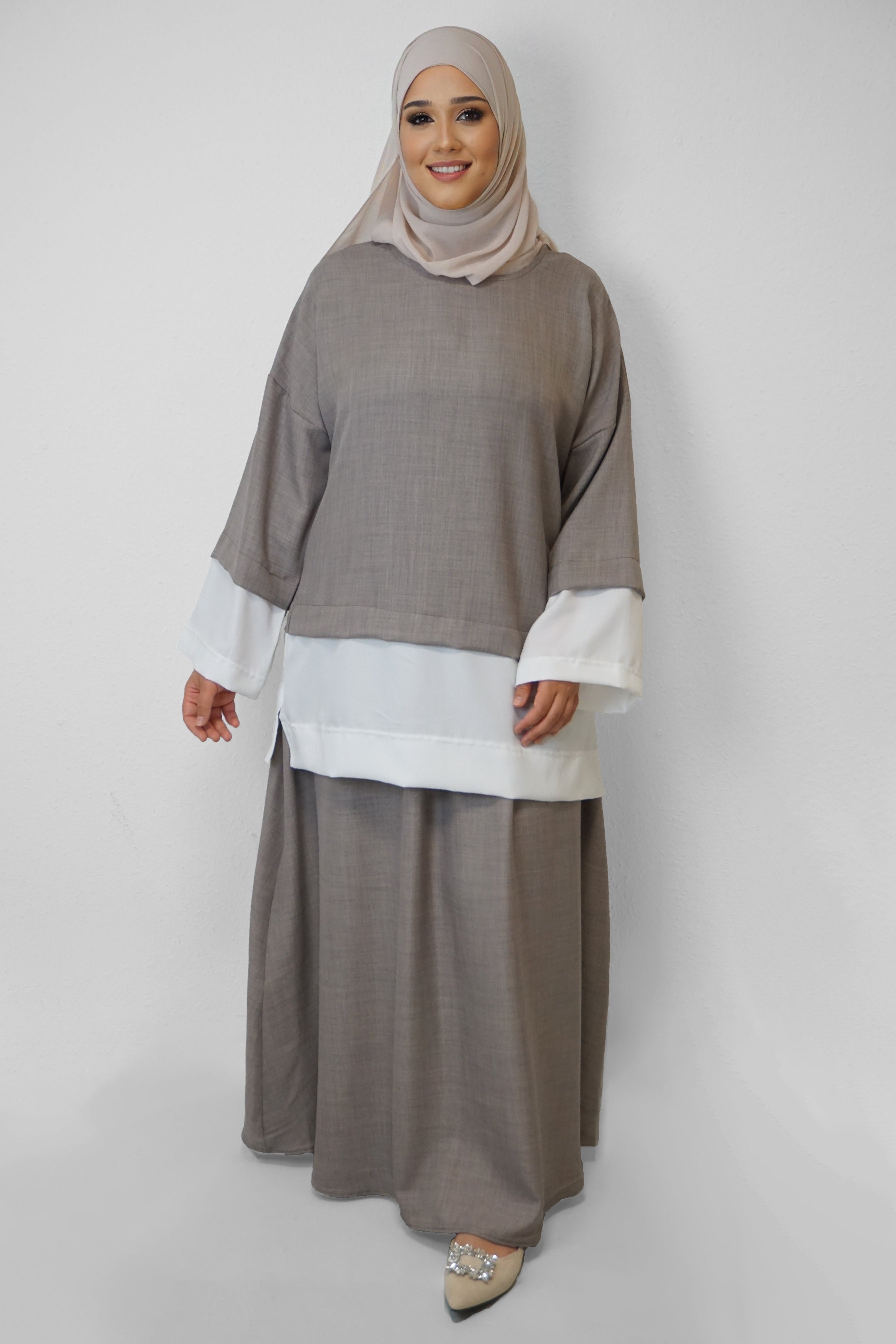 Zwei-Teiler Rock Asyun Taupe