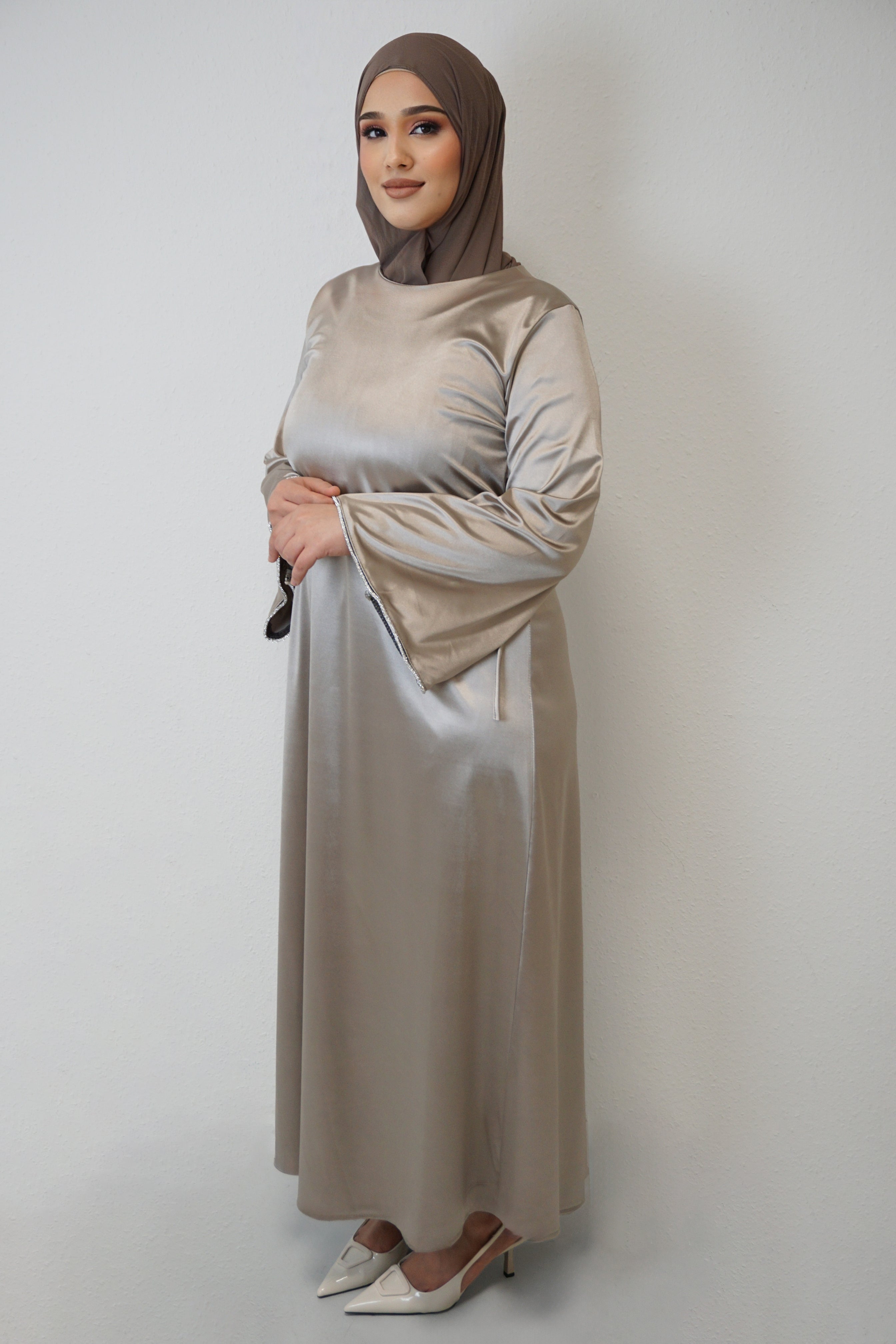 Abaya Salia Taupe