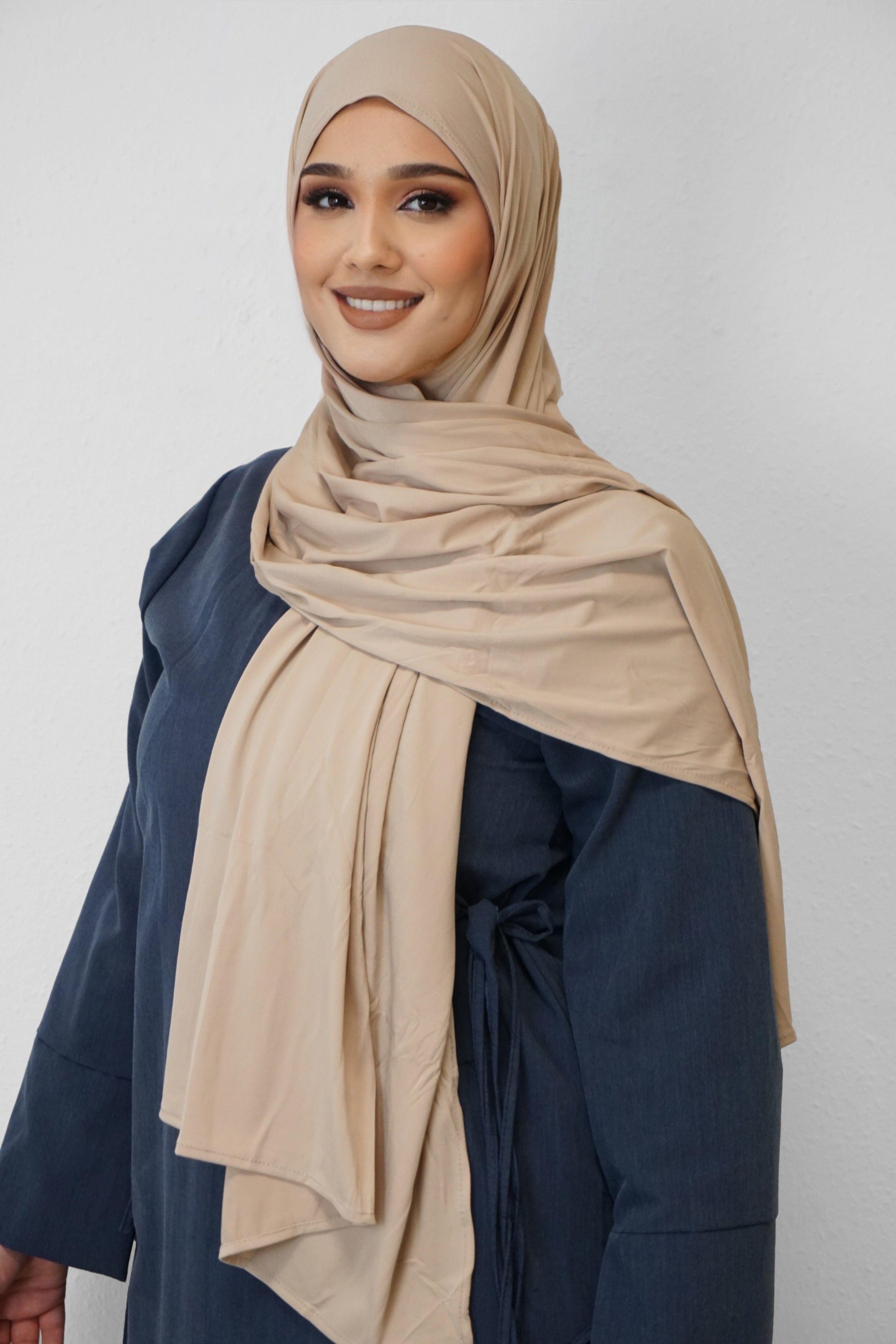Premium Jersey Deluxe Hijab Taupe