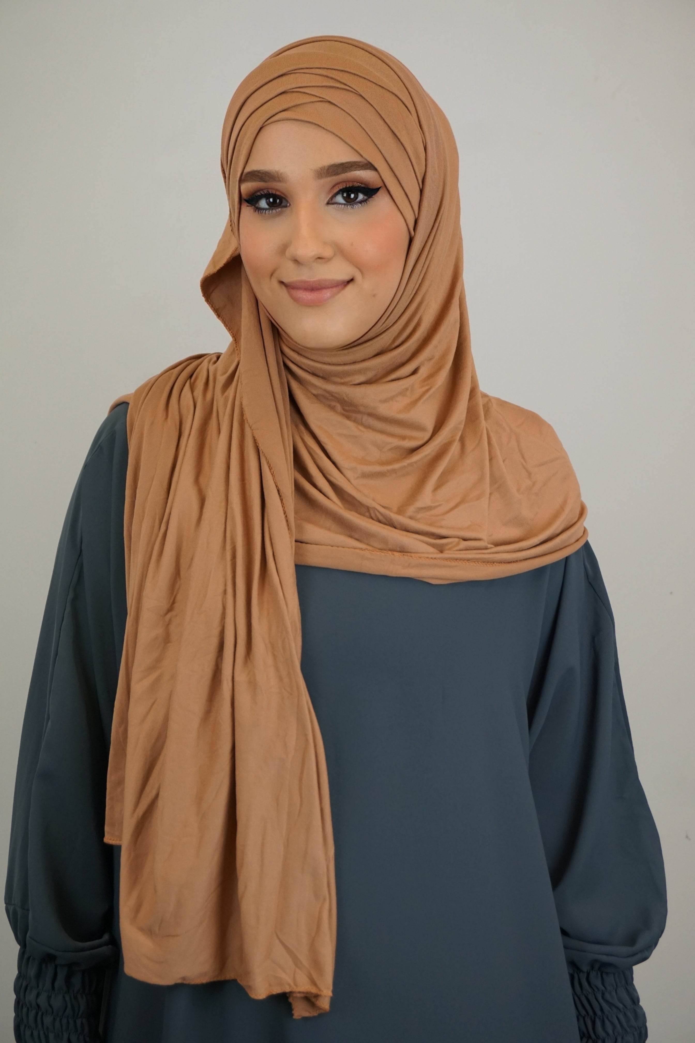 Jersey FertigHijab Camel