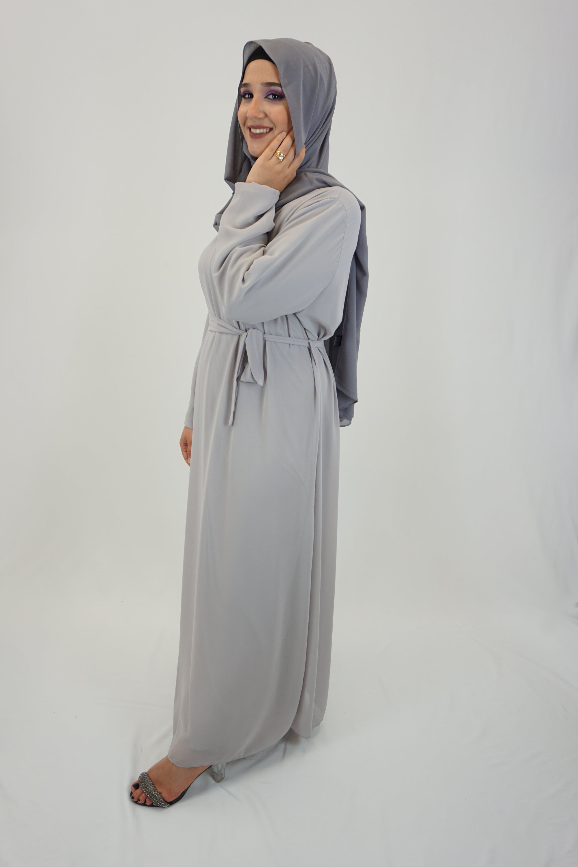 Kleid Eshaal Hellgrau