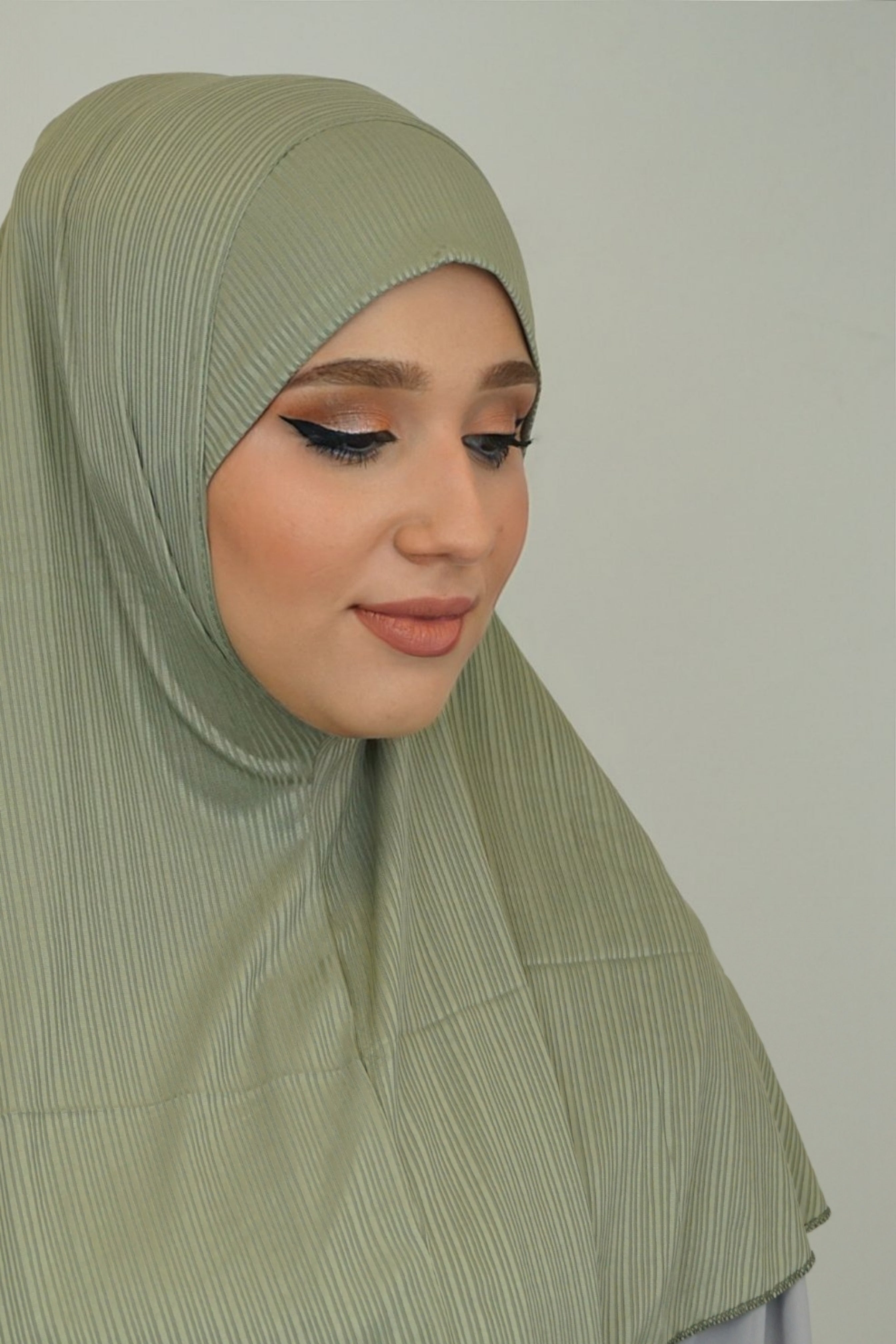 Jersey Ripped FertigHijab Oliv