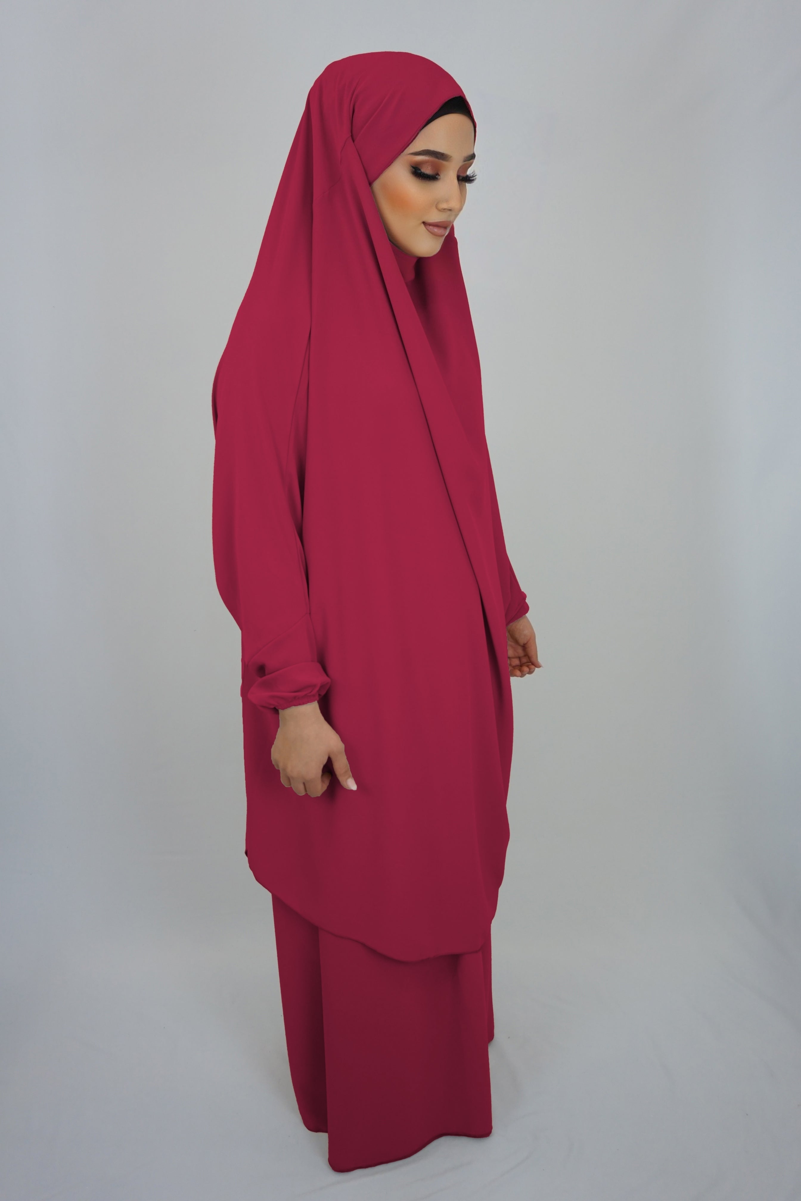 Jilbab Farheena Himbeere