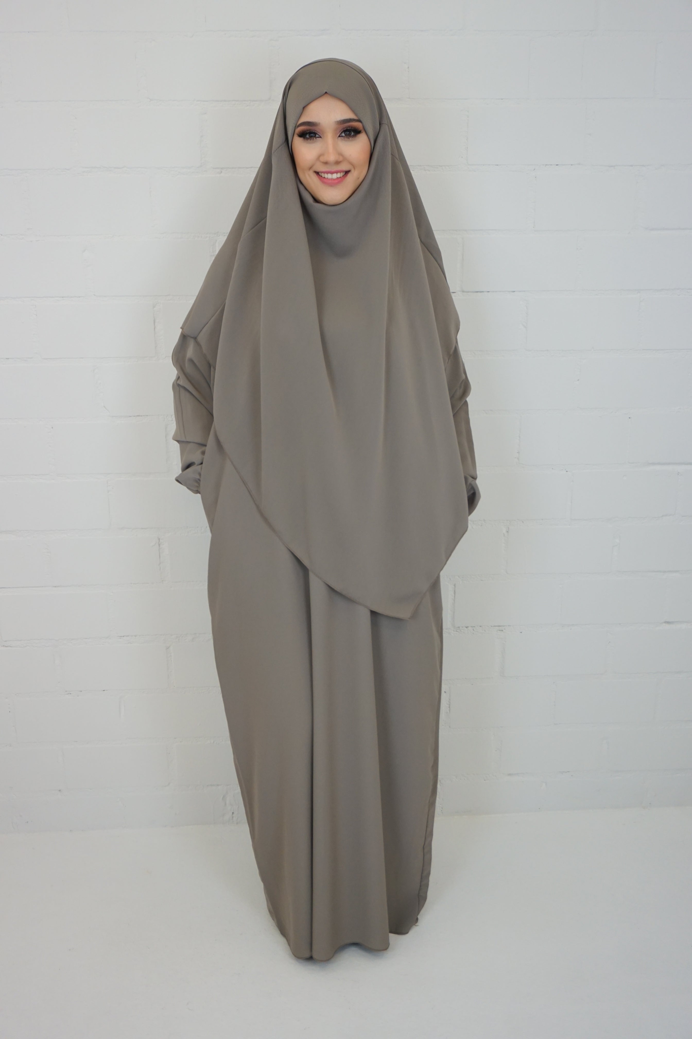 Khimar-Abaya Taupe