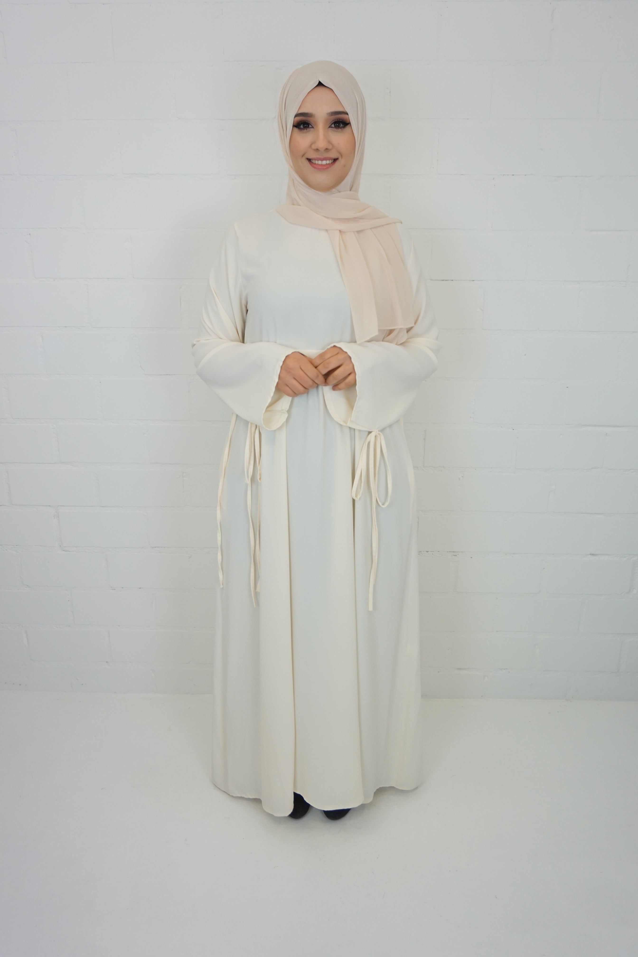 Abaya Nayla Elfenbein