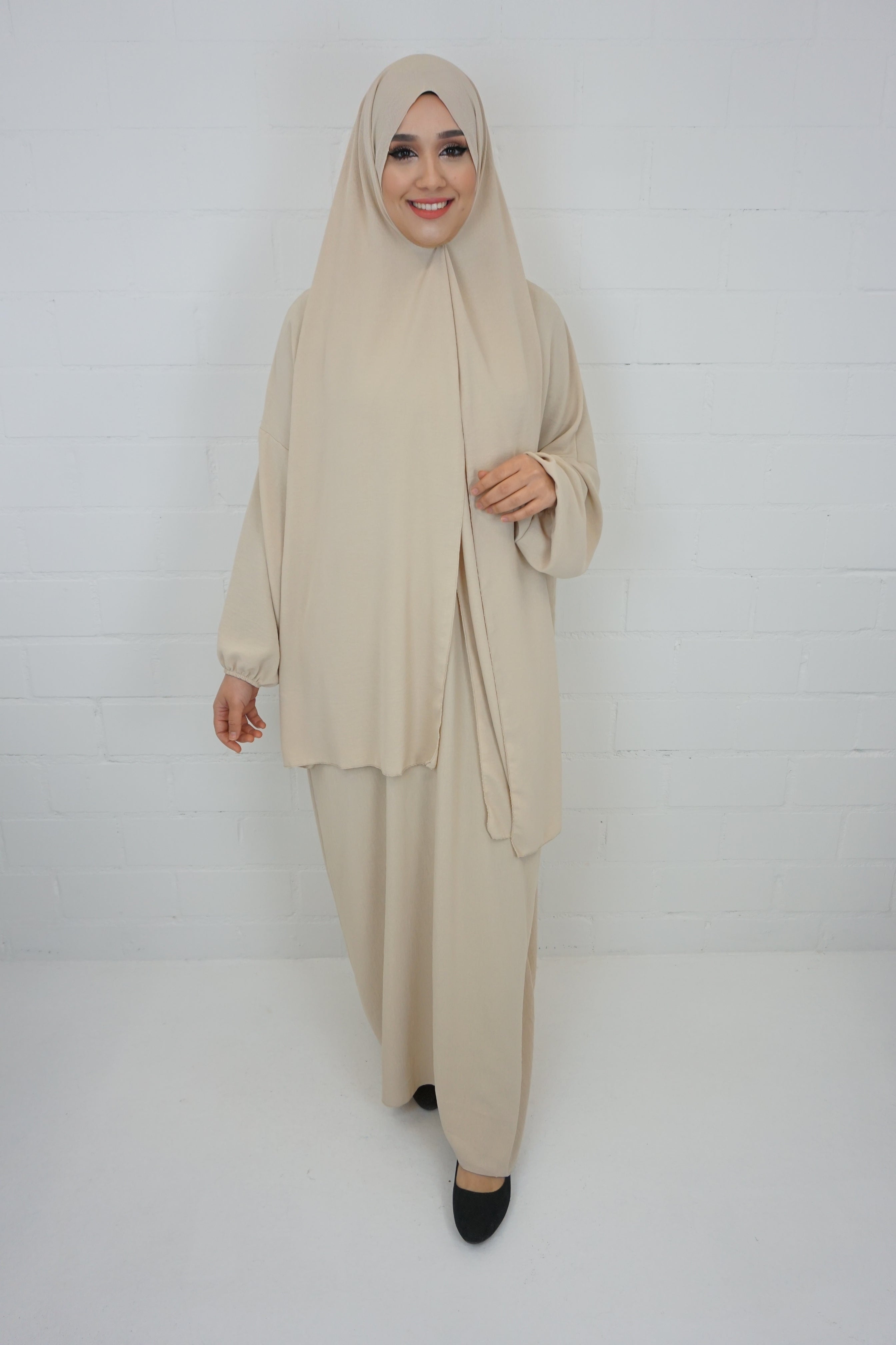 Jazz Hijab-Abaya Beige