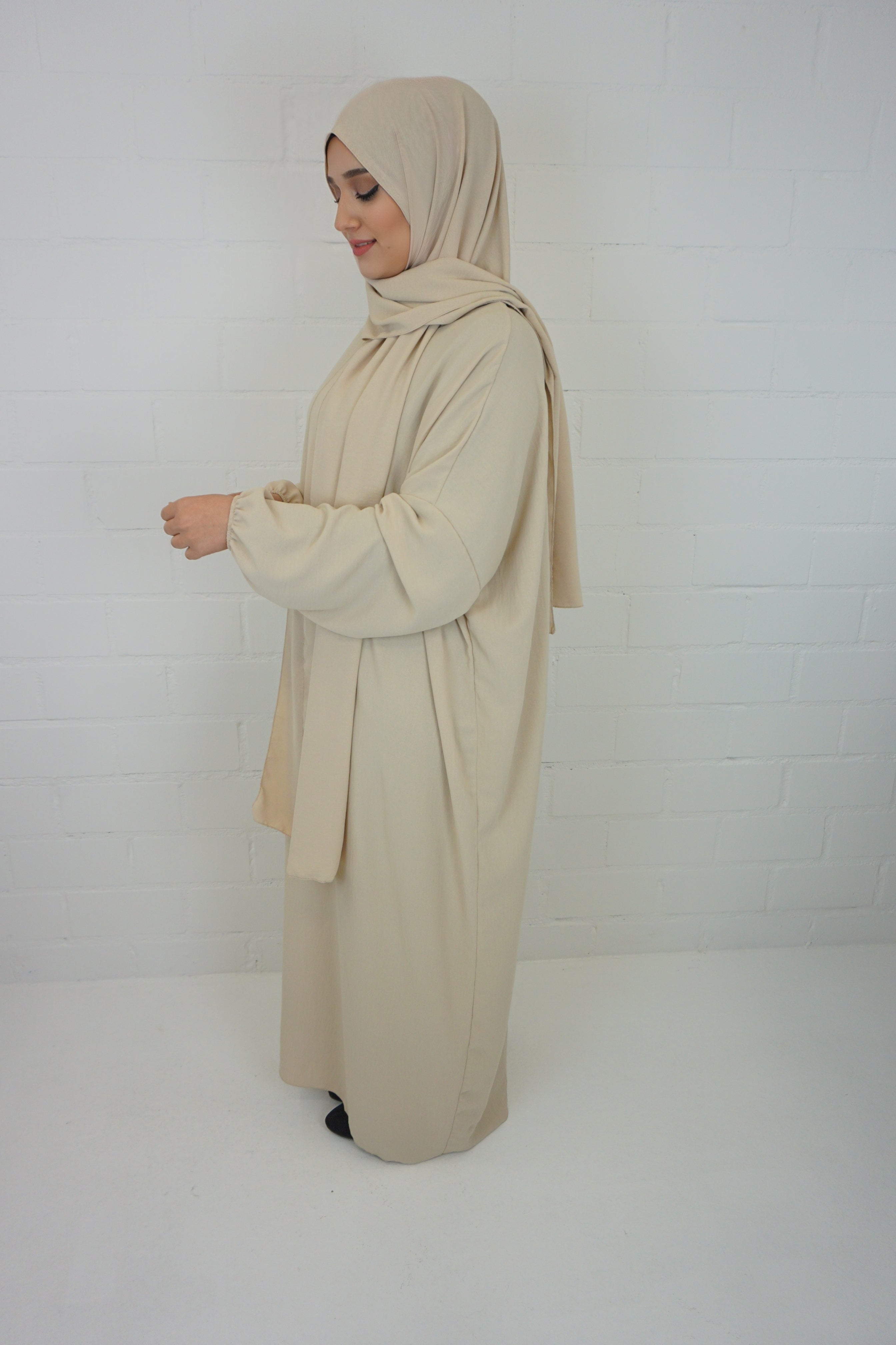 Jazz Hijab-Abaya Beige