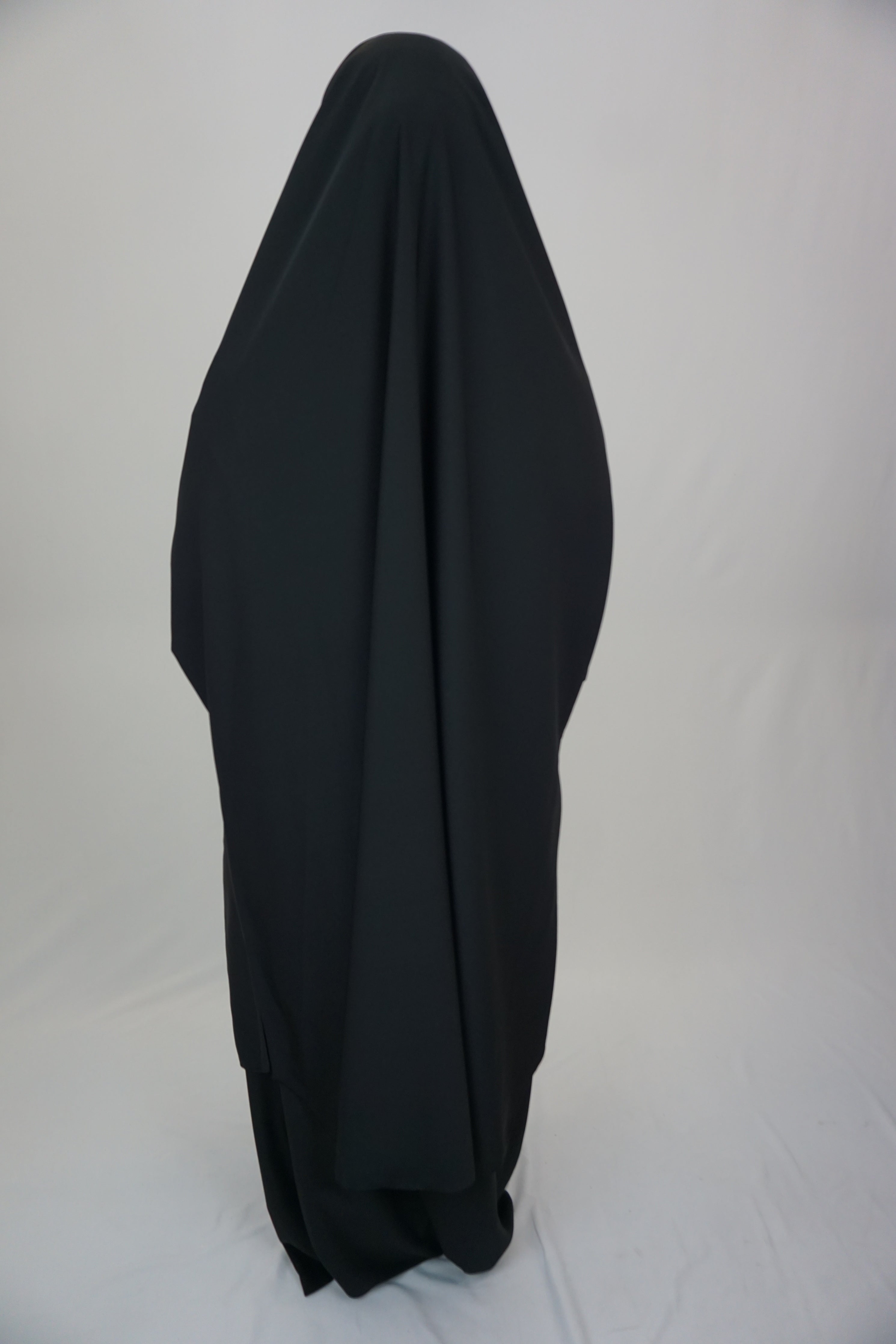 Jilbab Farheena Schwarz