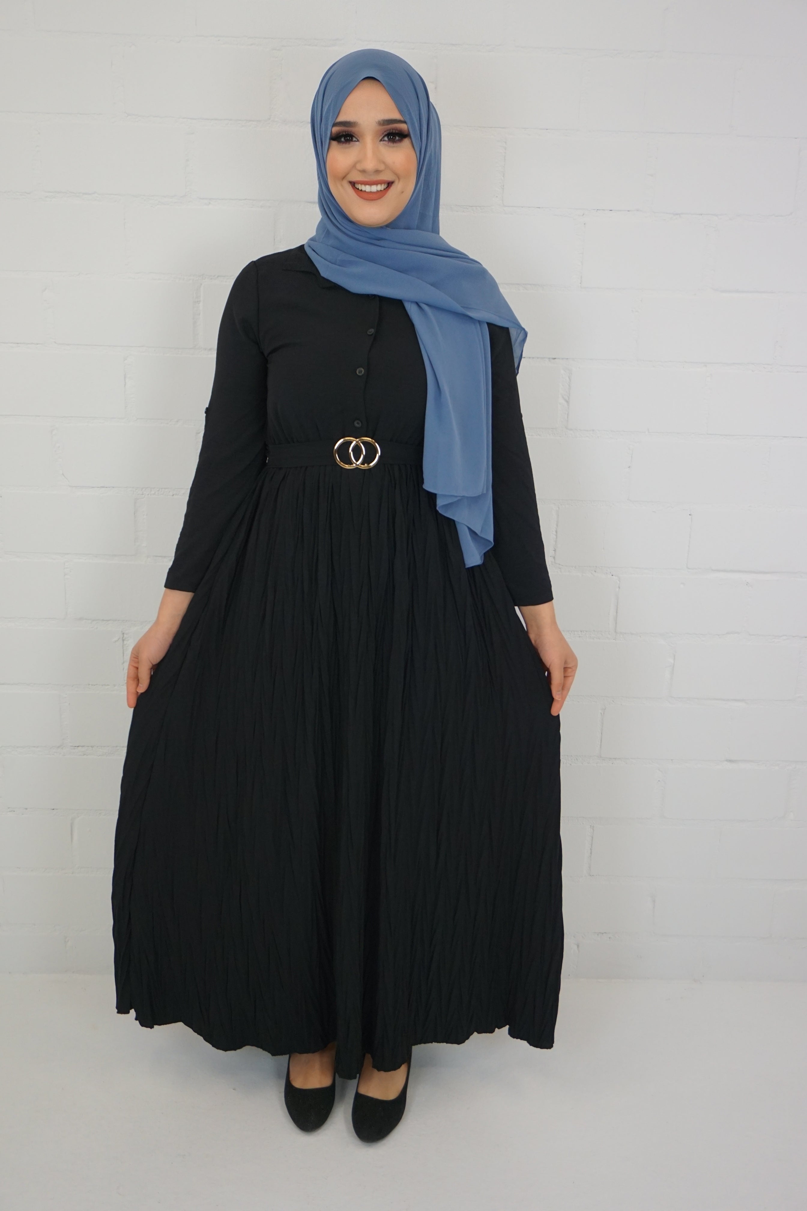 Abaya Nusret Schwarz