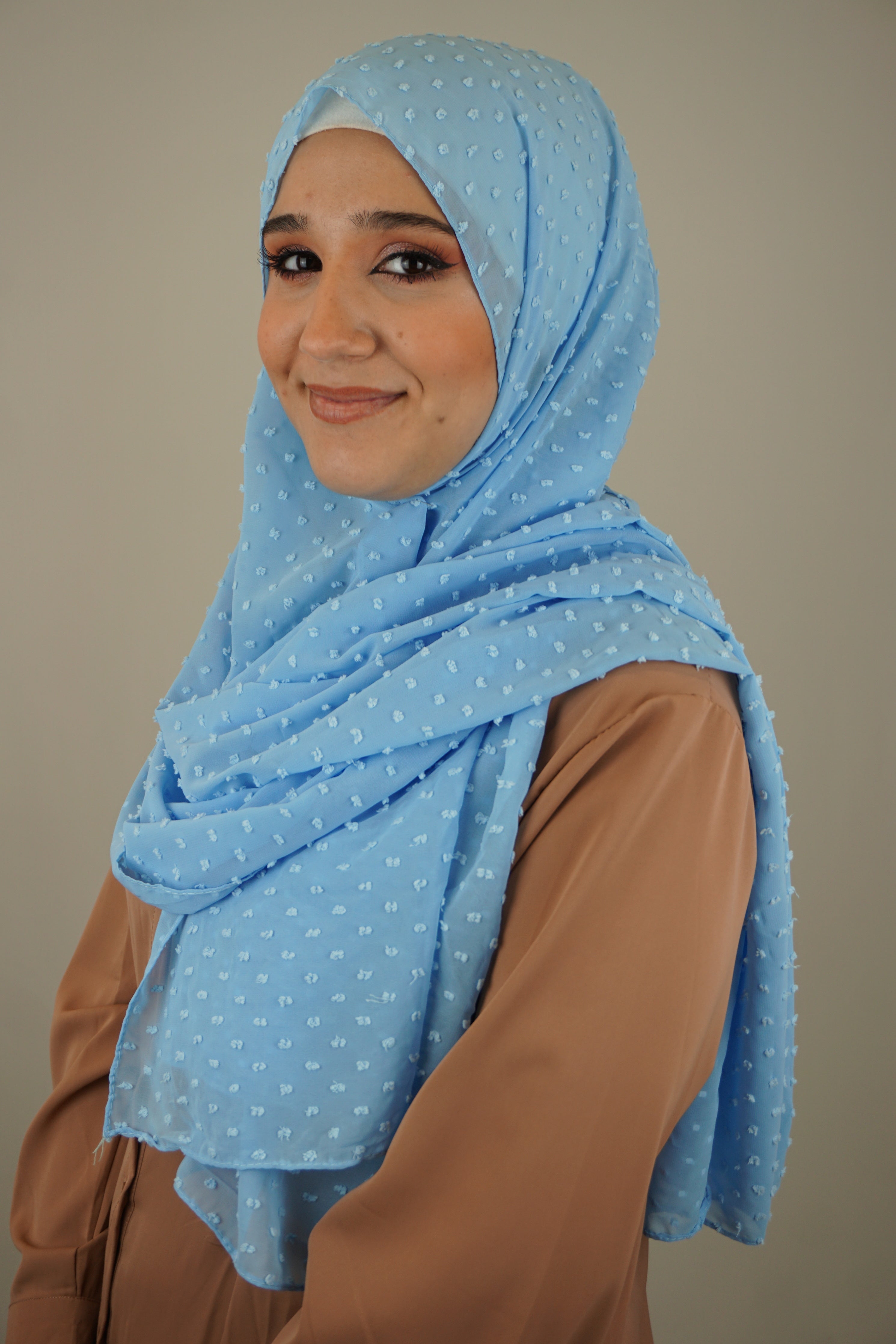 Premium Chiffon 3D Hijab Eisblau