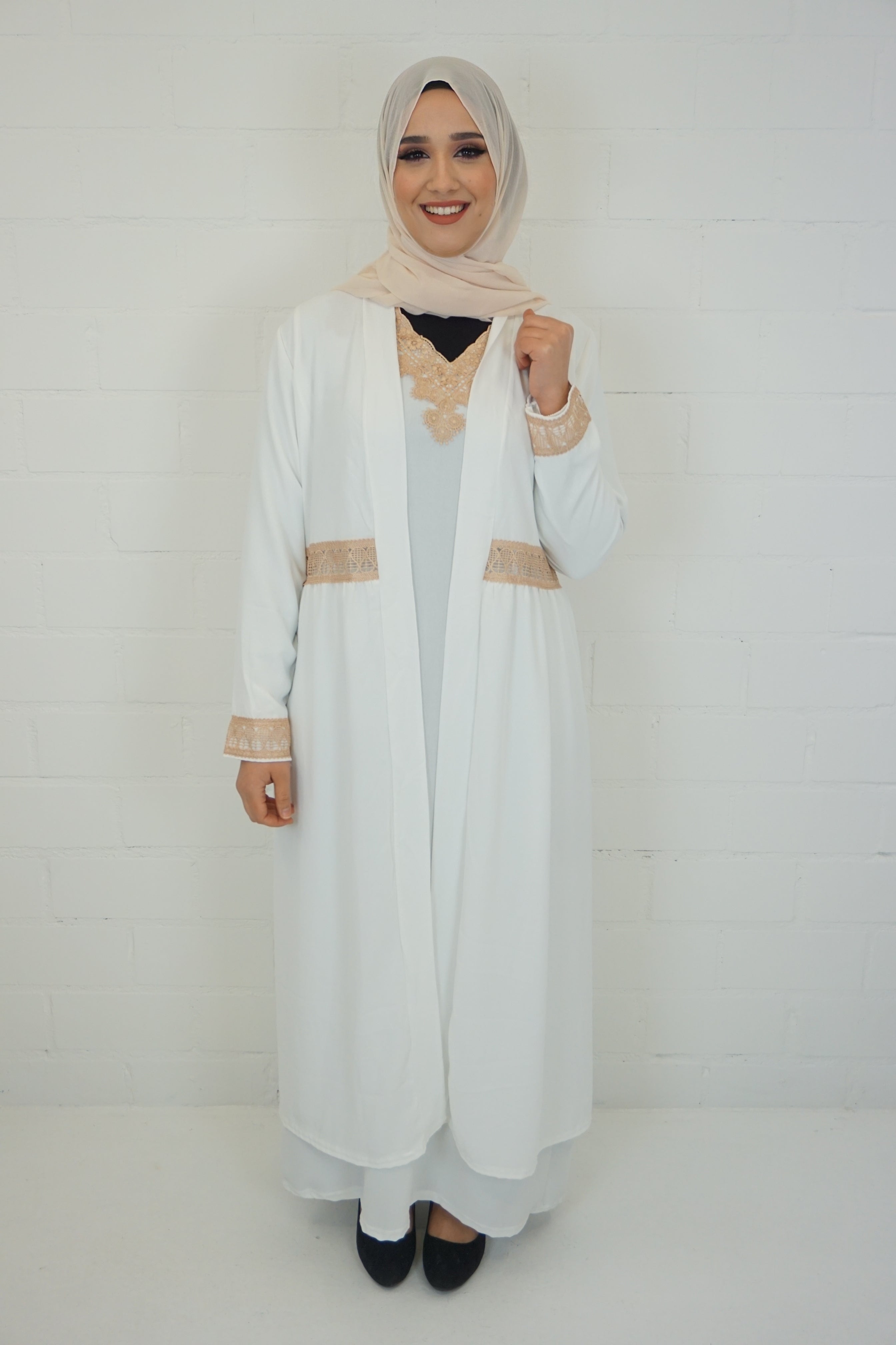 Abaya Anika Weiss