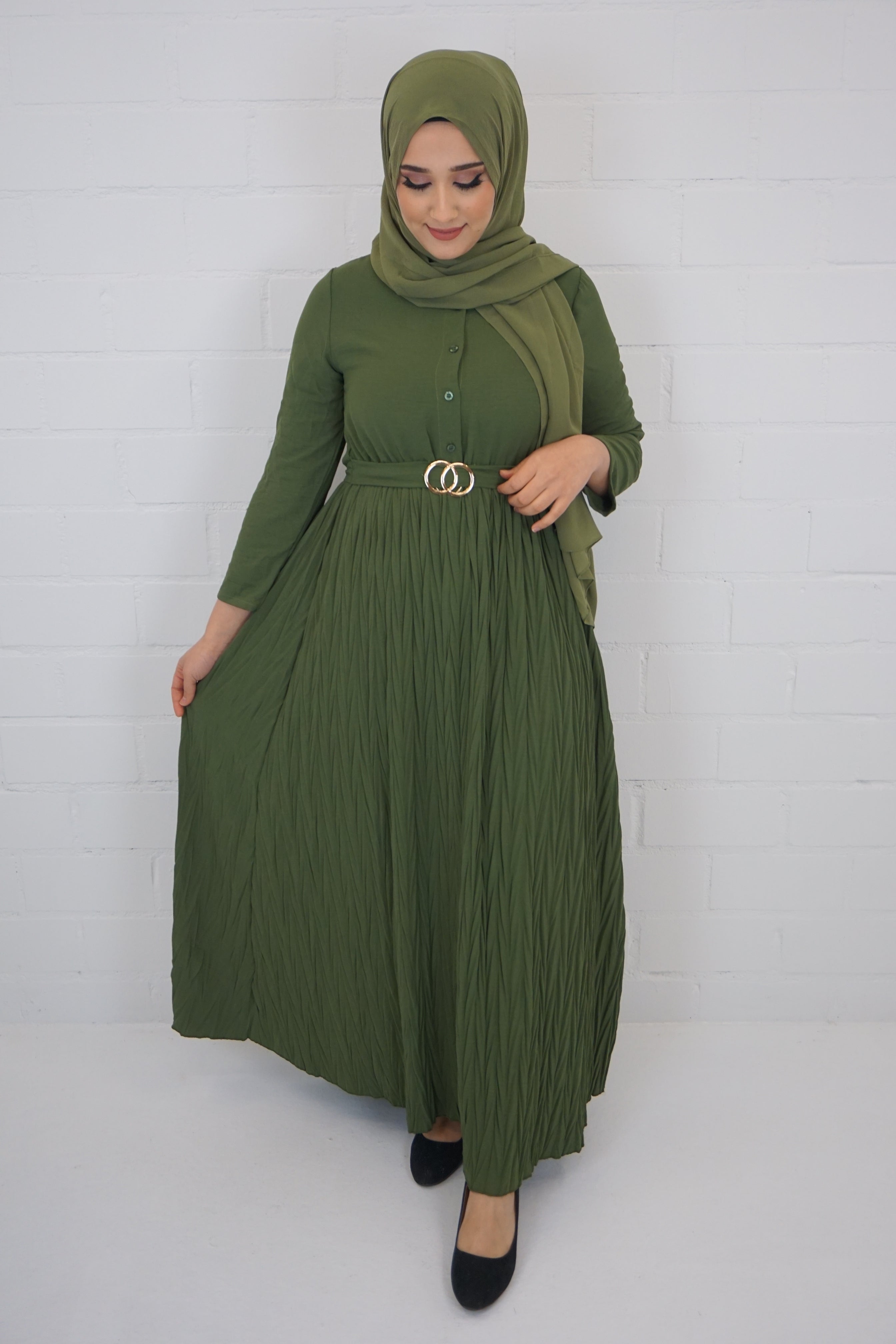 Abaya Nusret Oliv
