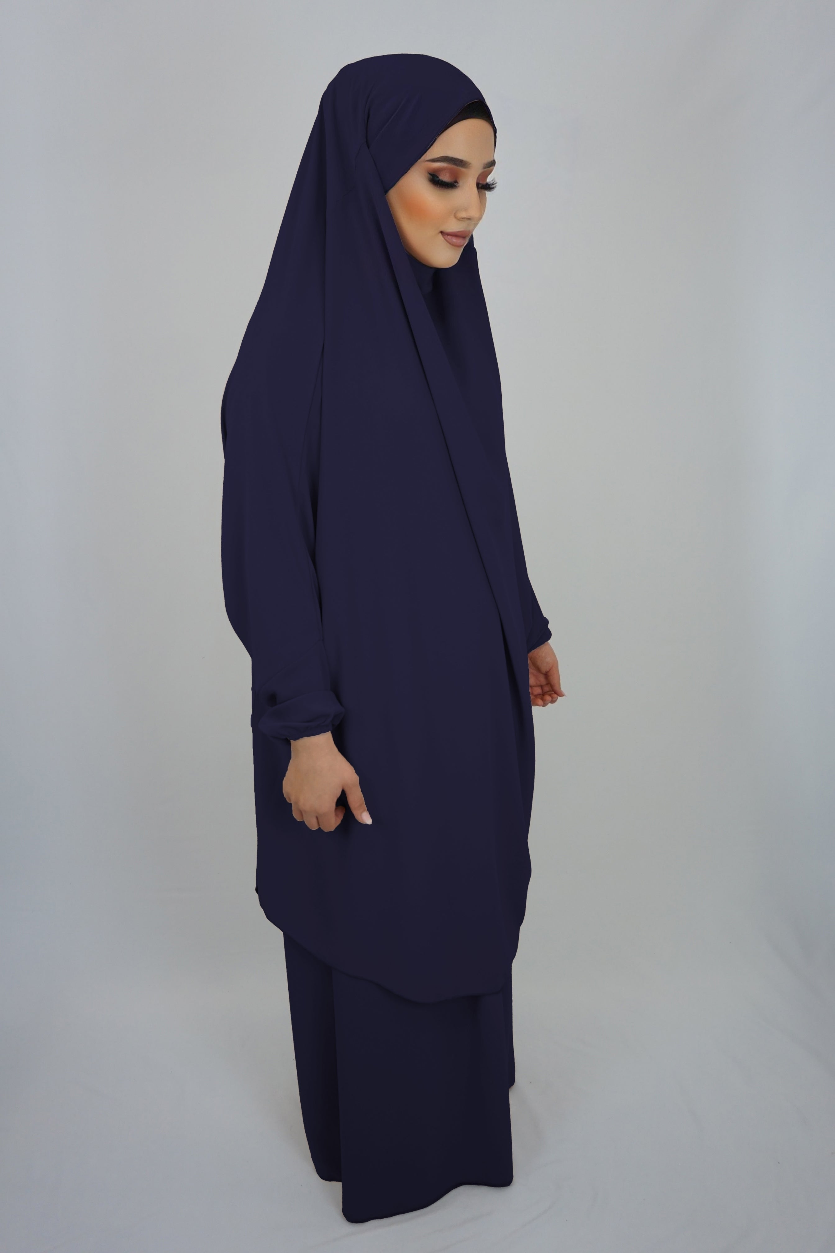 Jilbab Farheena Navyblau