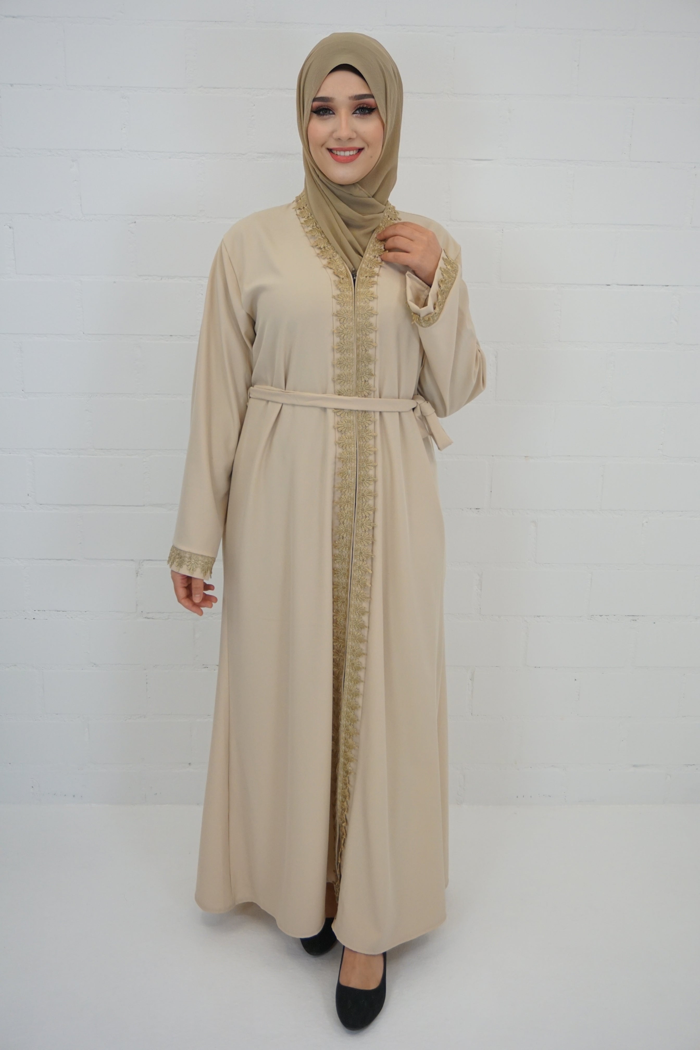Abaya Faheema Beige