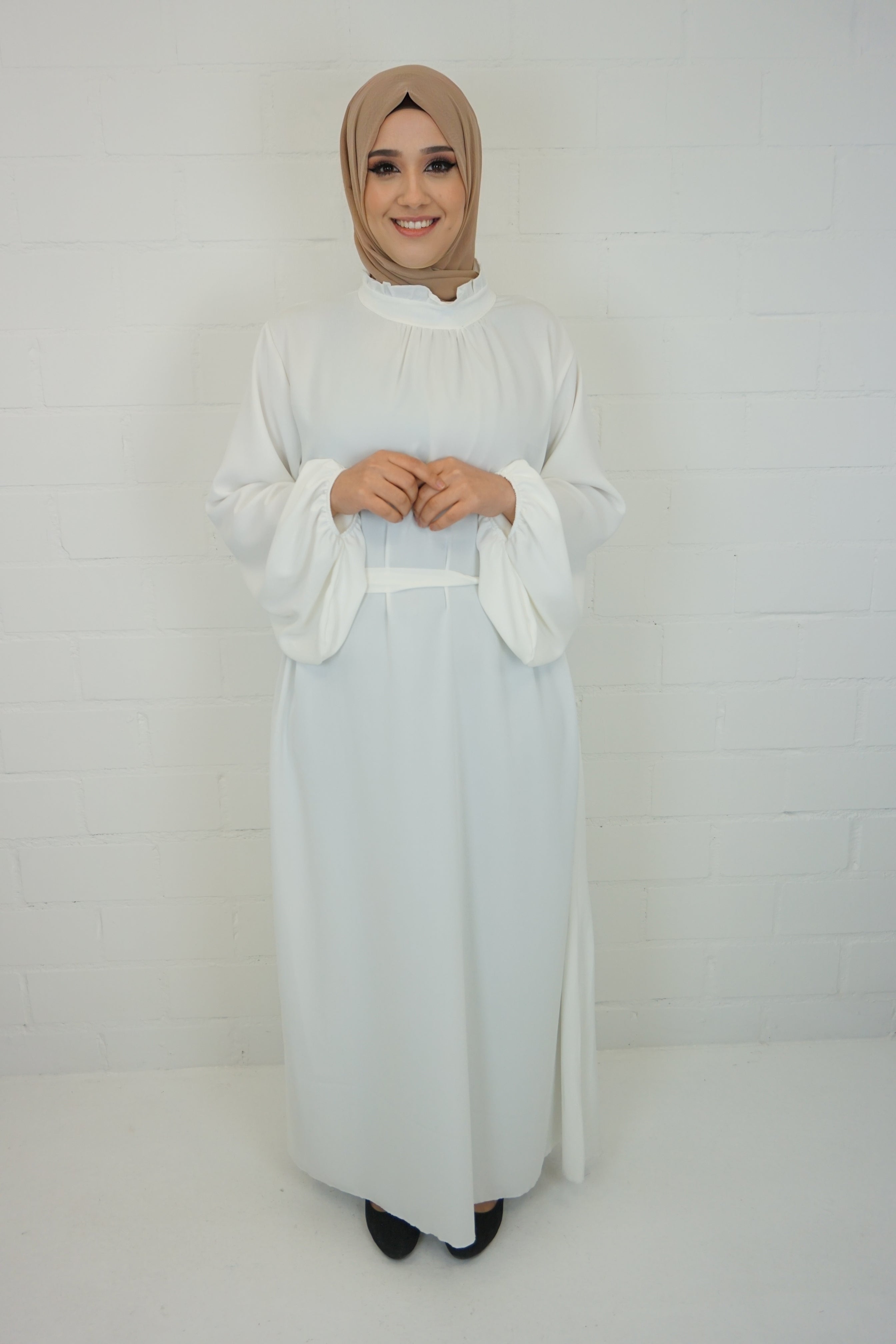 Abaya Mayla Weiss