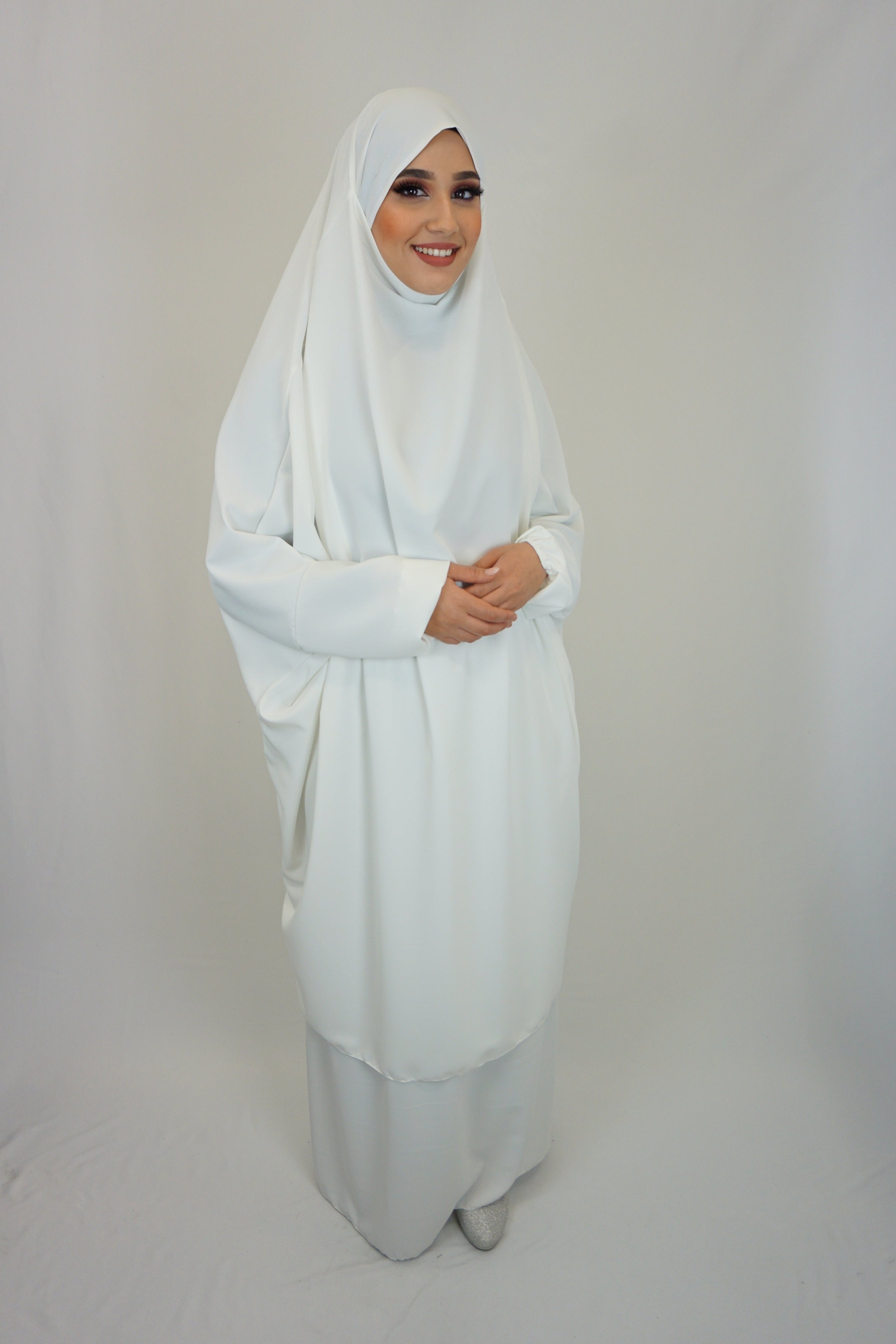 Jilbab Farheena Weiß