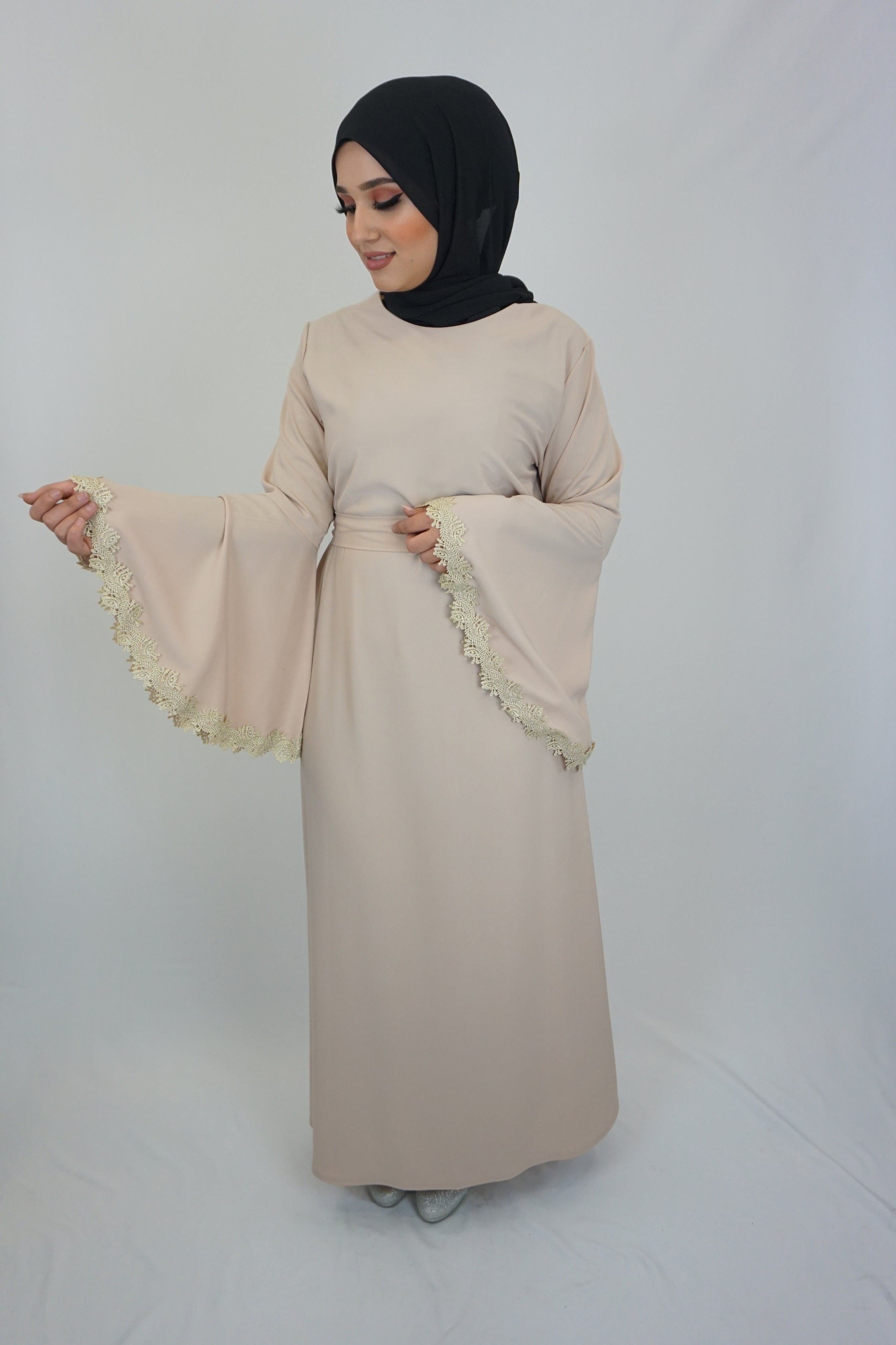 Abaya Sultana Elfenbein