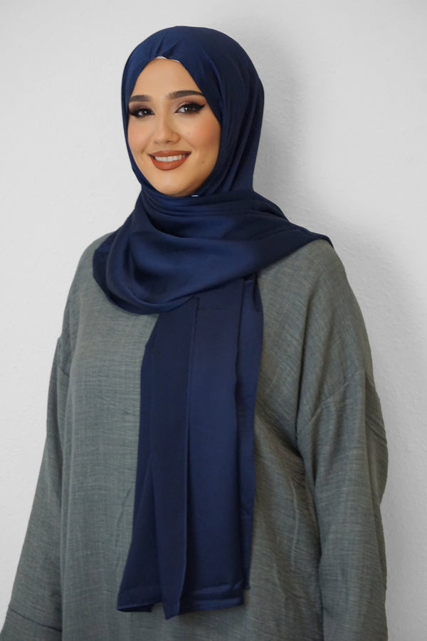 Satin Classic Hijab Dunkelblau