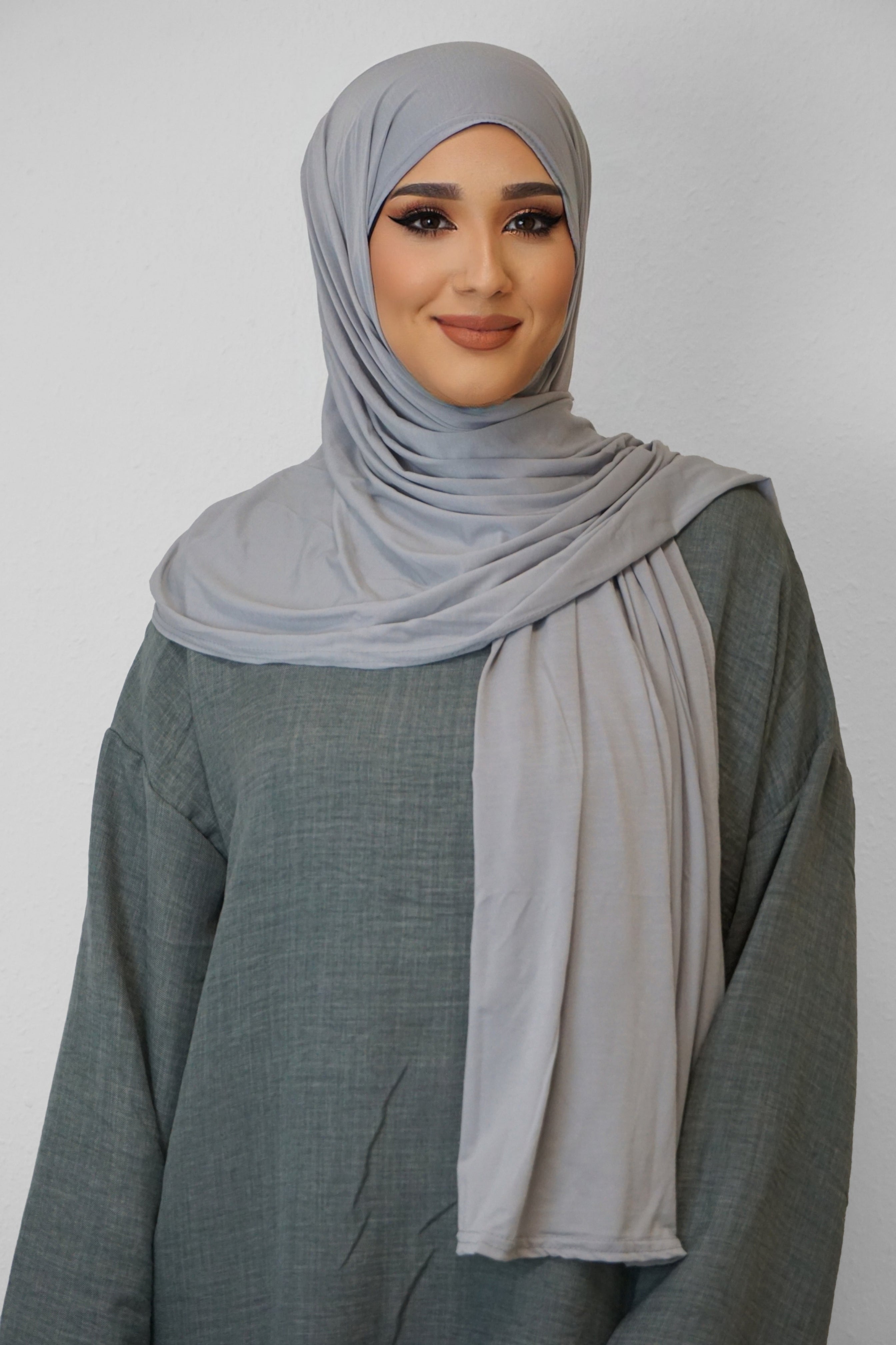 Premium Jersey Hijab Hellgrau