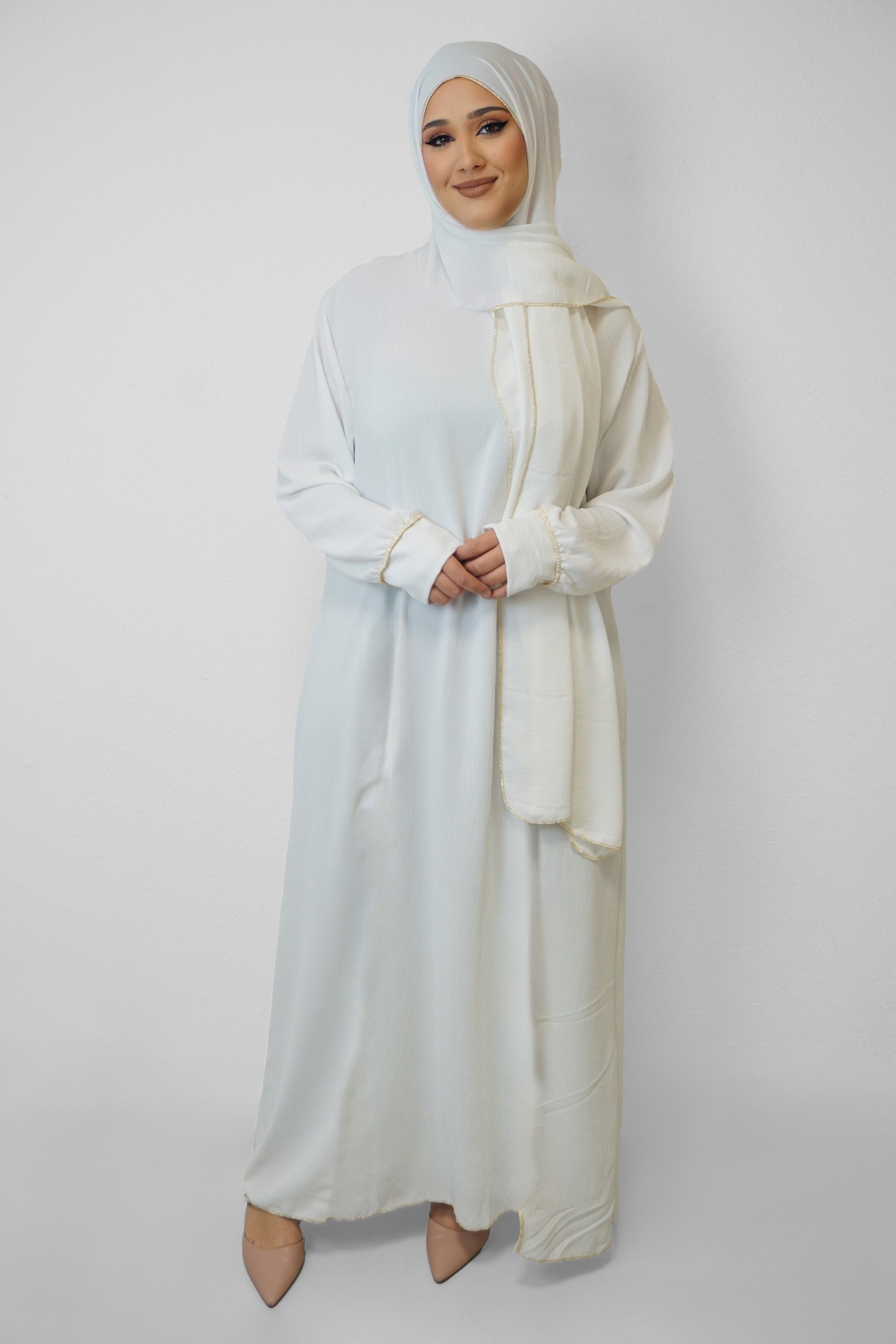 Abaya Cherin Weiss