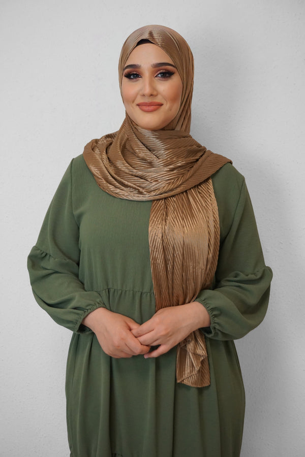 Satin Hijab Plissiert Goldbraun