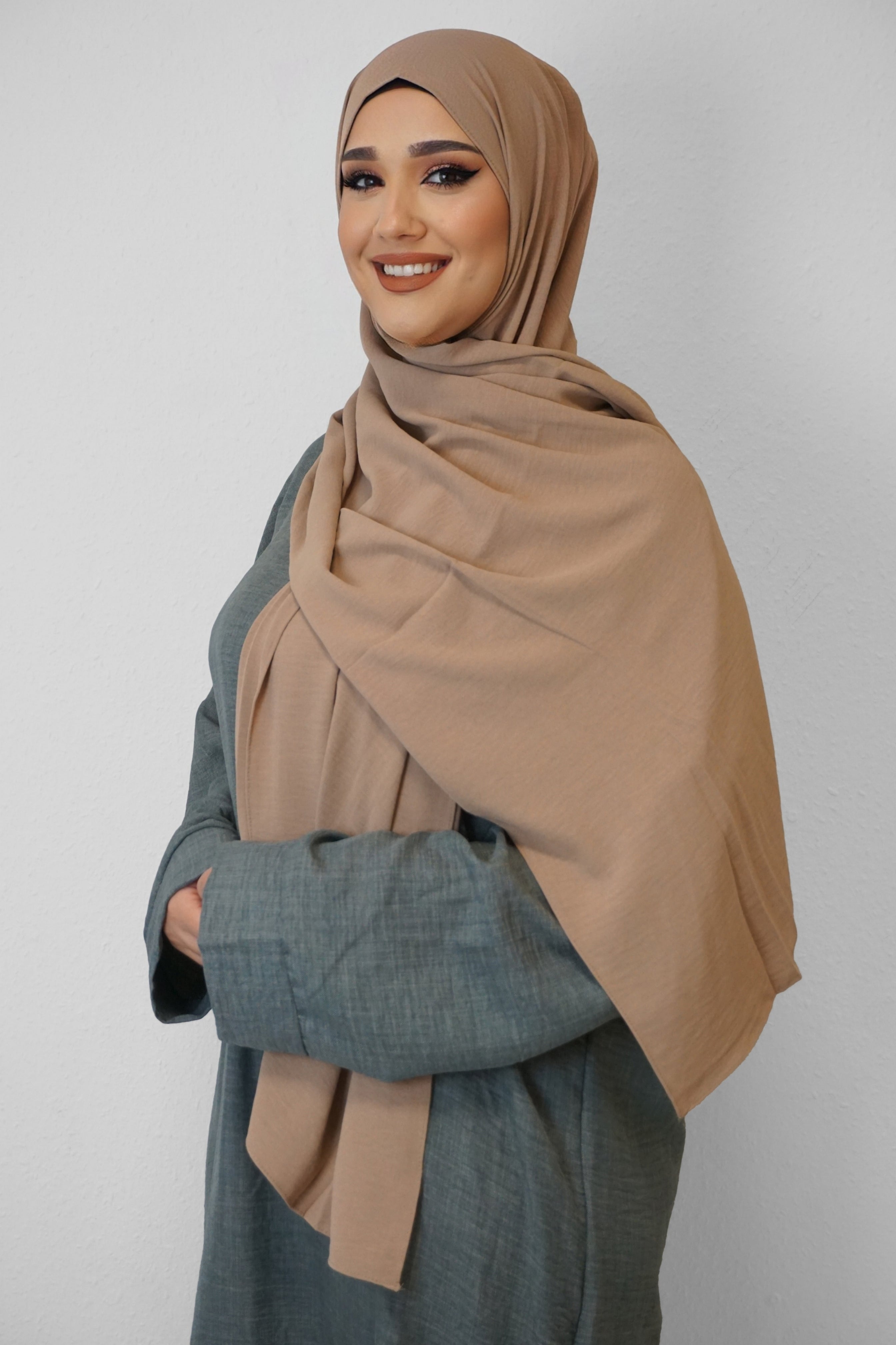 Jazz Hijab Hell-Camel