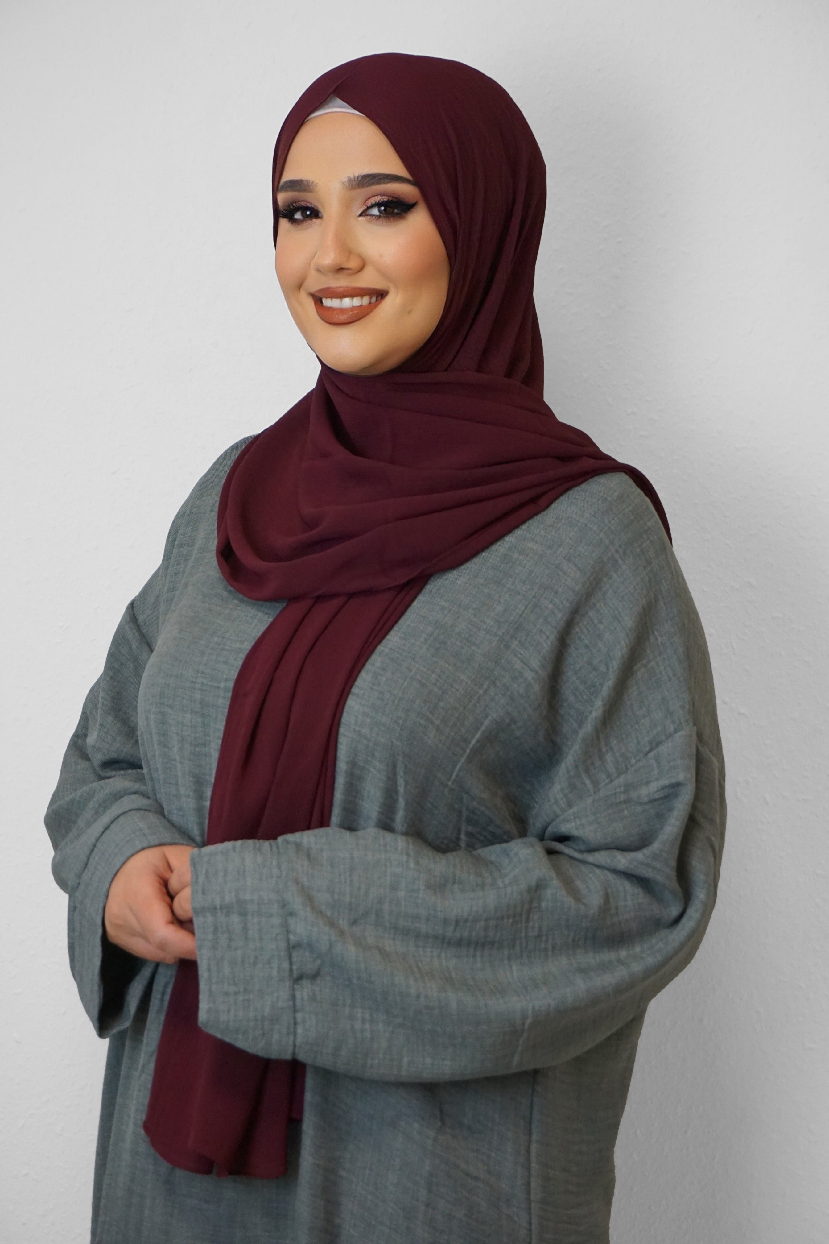 Crinkle Premium Chiffon Hijab Bordeaux