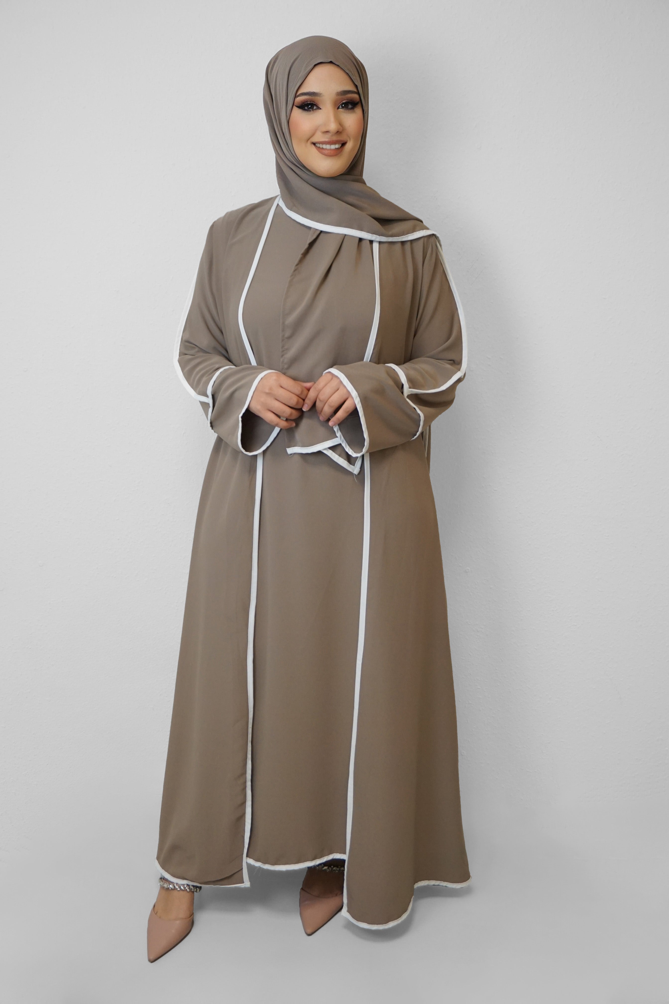 Abaya Budoor Taupe