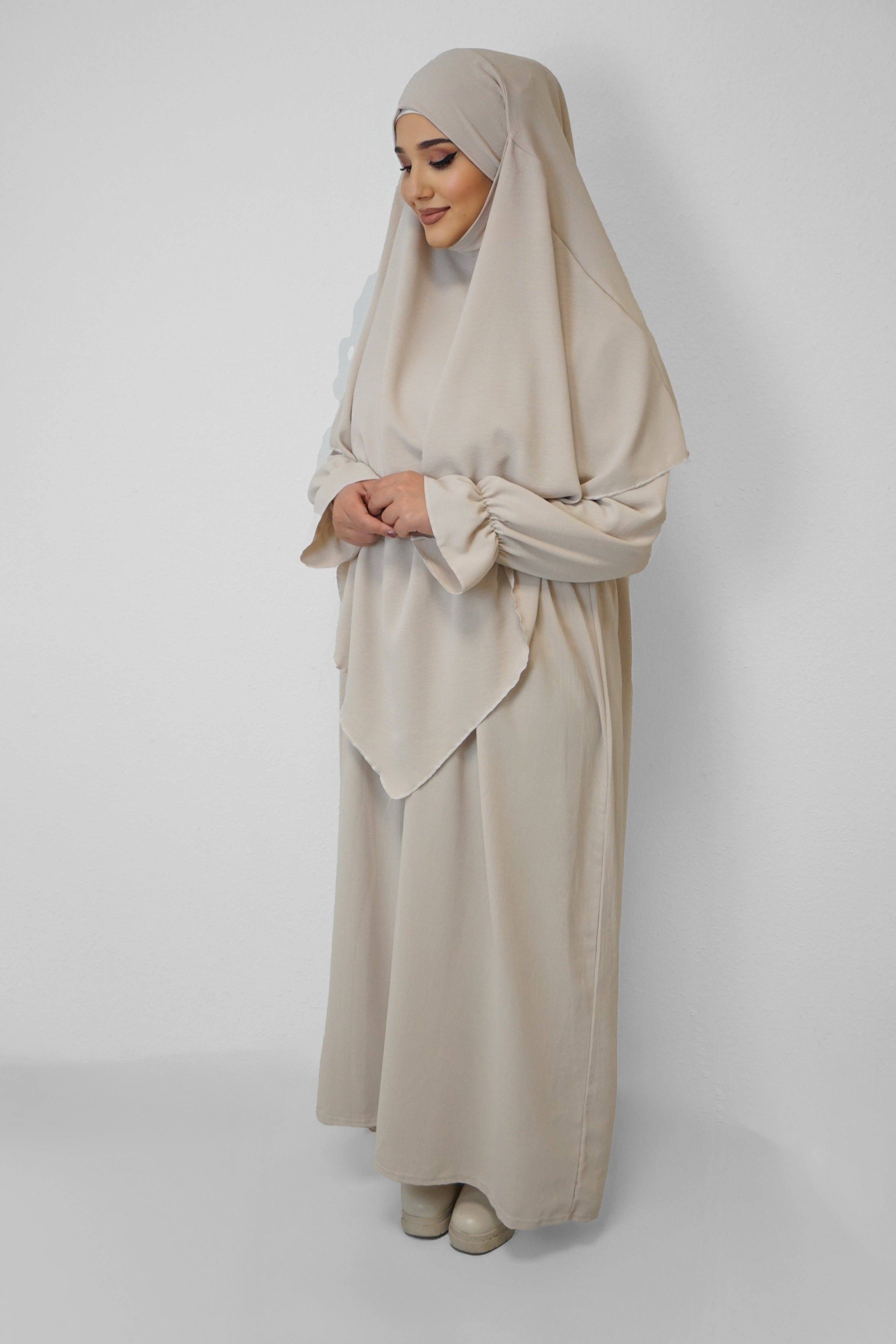 Jazz Khimar-Abaya Beige