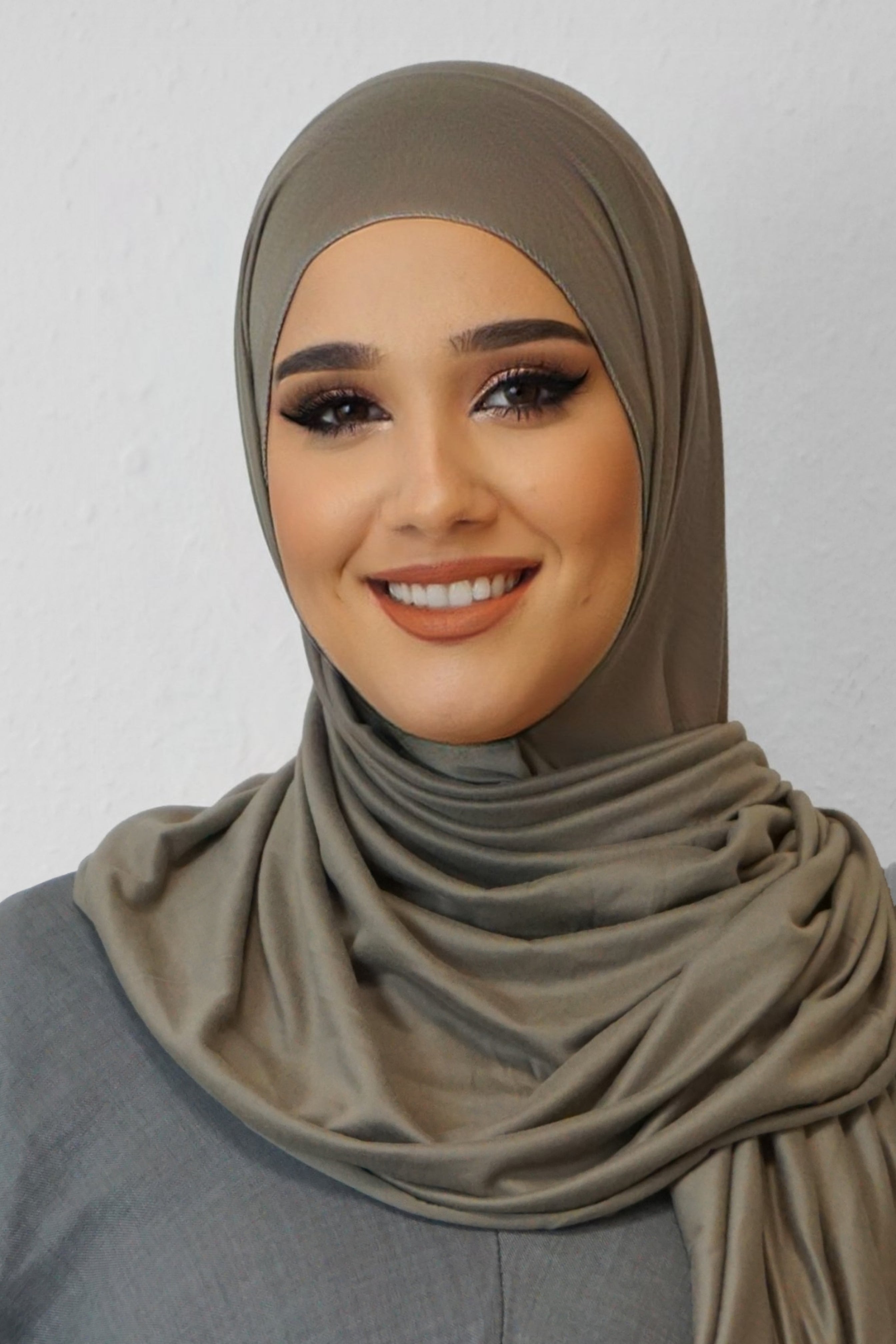 Jersey Hijab Fiza Dark-Khaki